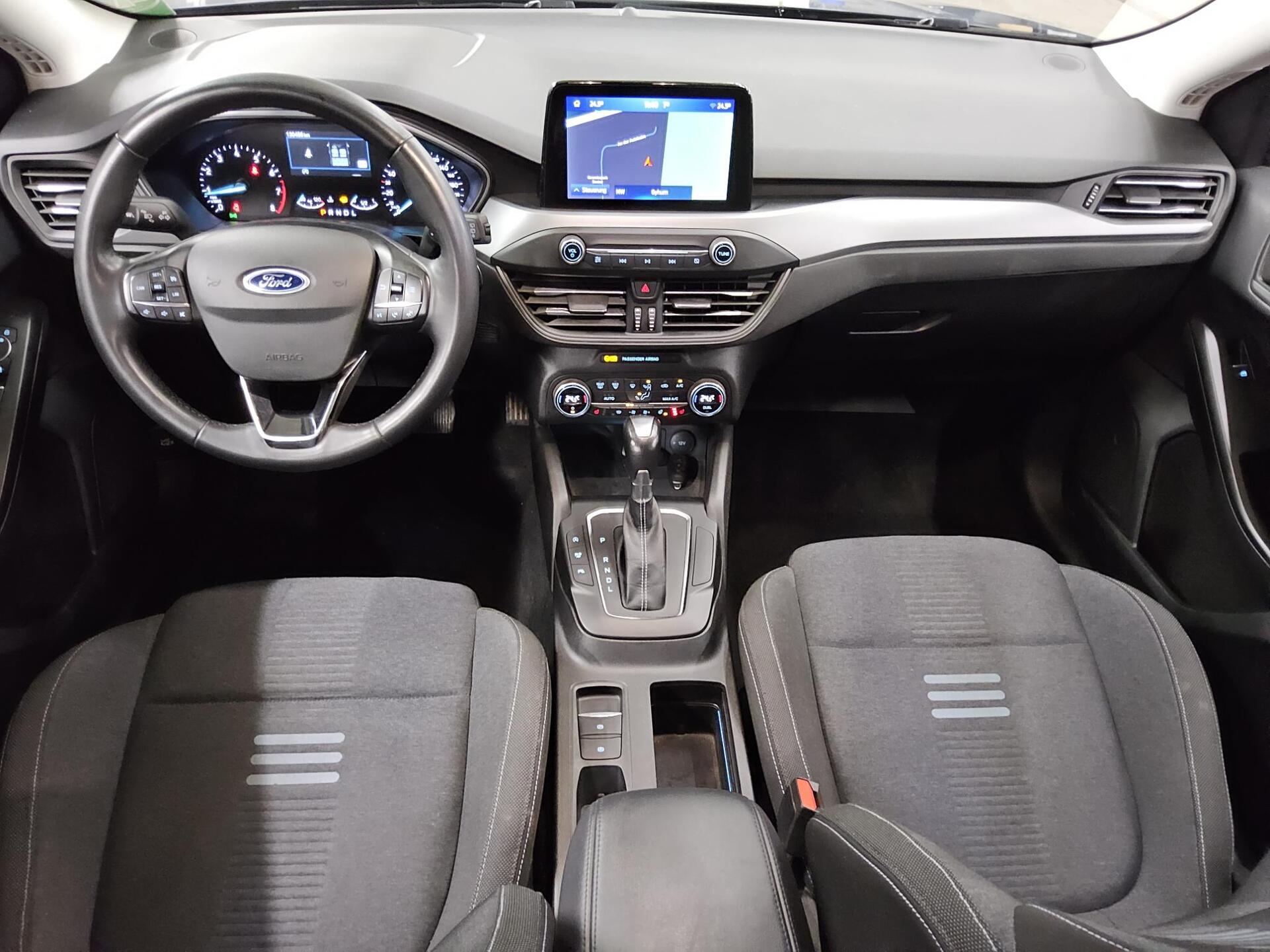 Ford Focus Turnier 1.0 EB Active Navi LED RFK Shz PDC 5