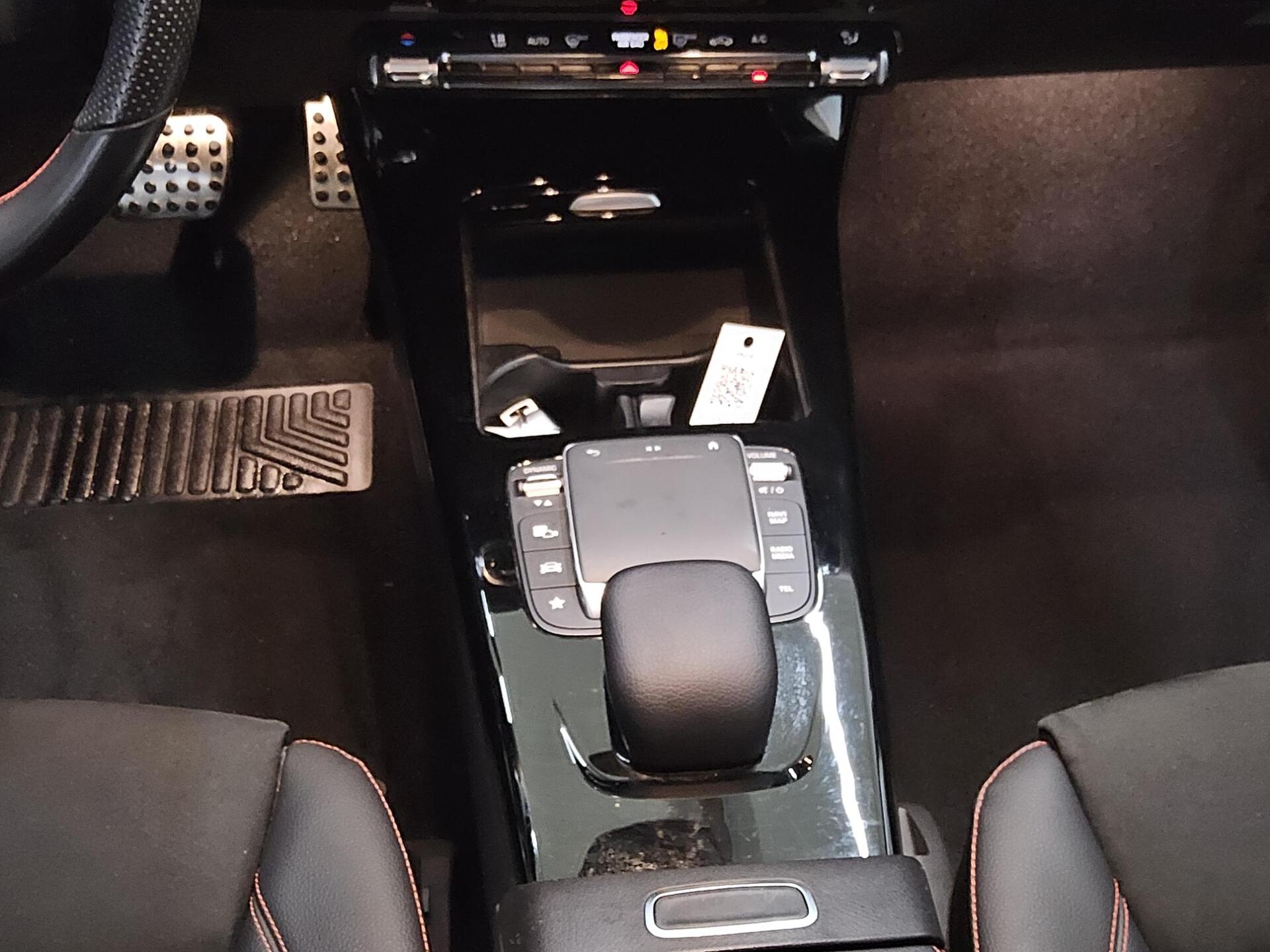 Mercedes-Benz CLA 250 Shooting Brake AMG-Line Night Navi LED 7