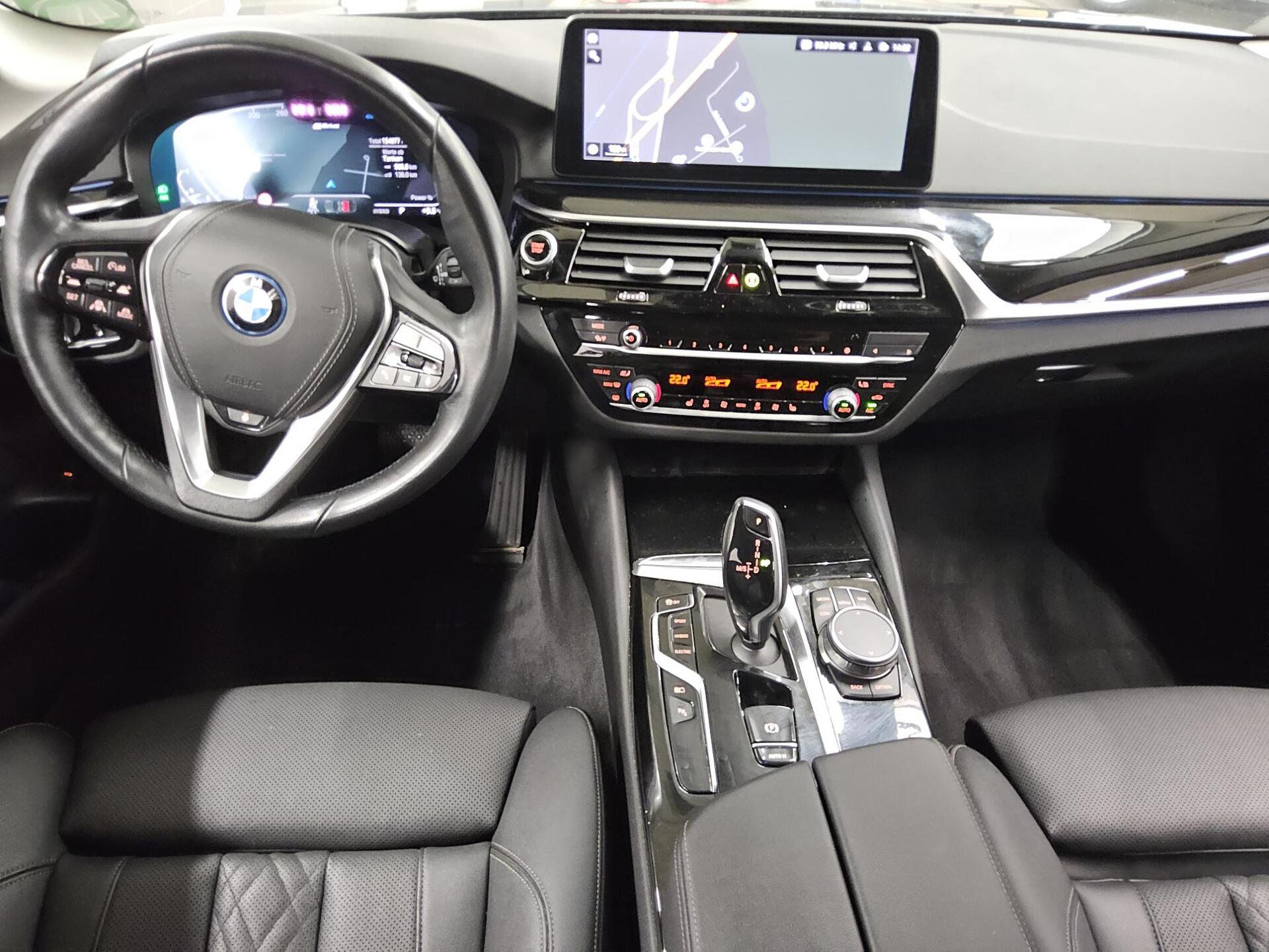 BMW 530e Touring Sport-Line Leder Navi LC Pro RFK 5