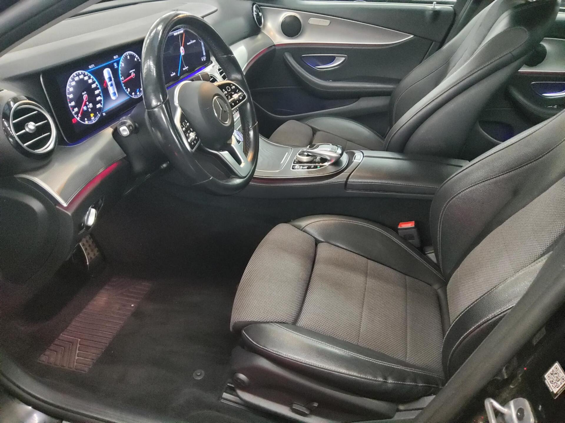 Mercedes-Benz E 300 d Avantgarde Navi LED Widescreen AHK RFK 9