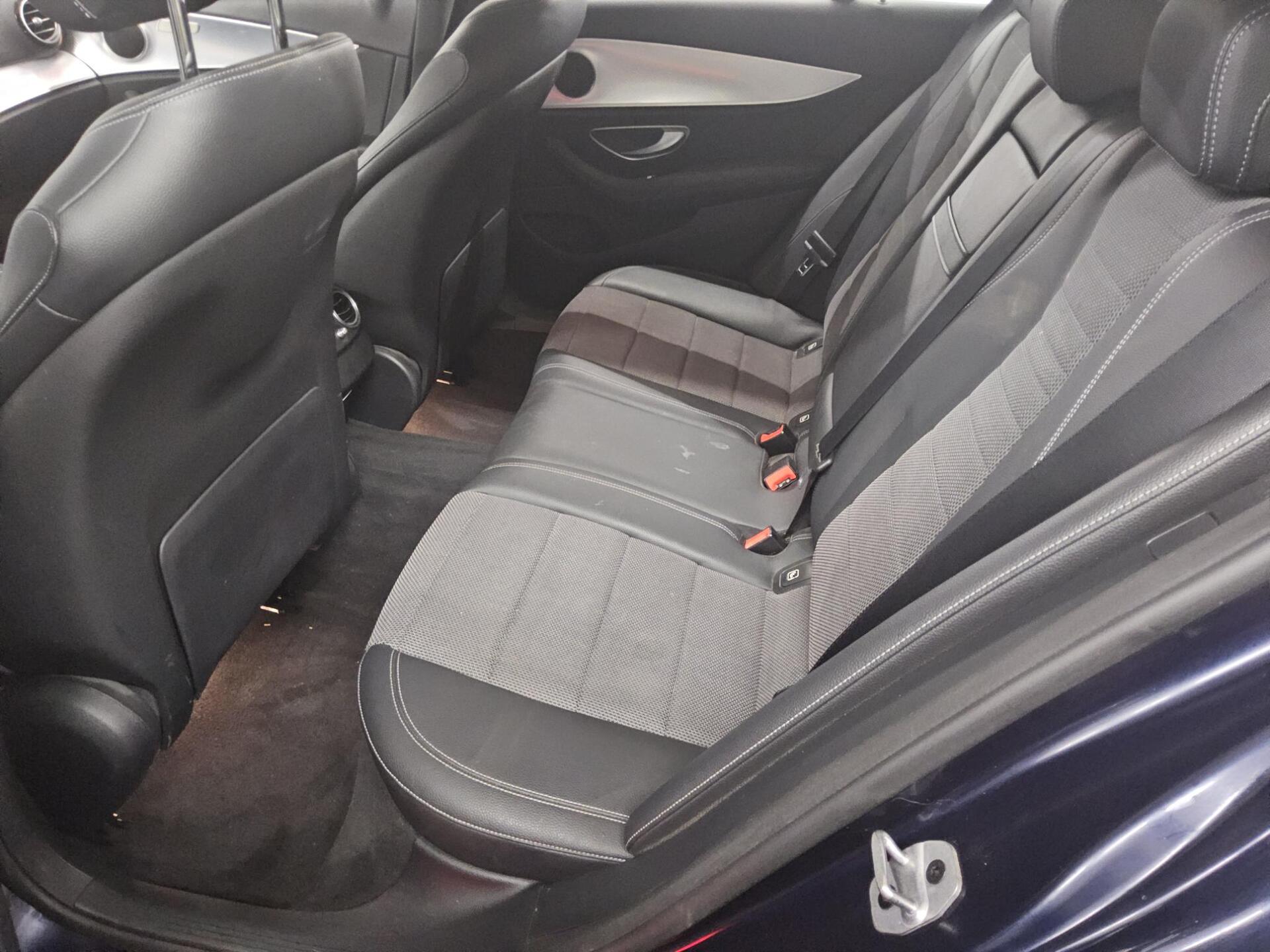 Mercedes-Benz E 300 T d Avantgarde Navi LED Widescreen RFK 13