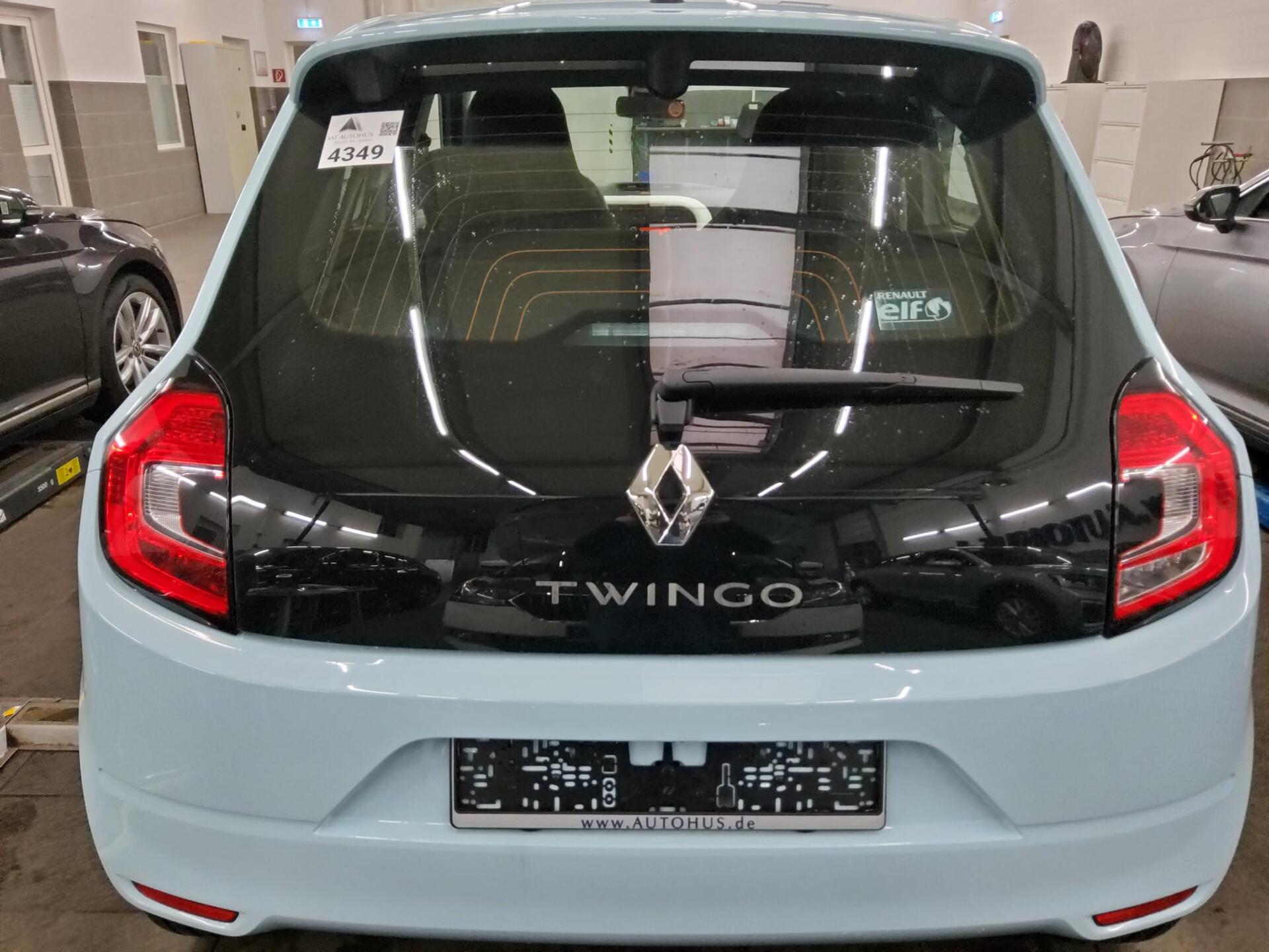 Renault Twingo 1.0 SCE Klima Bluetooth USB 10