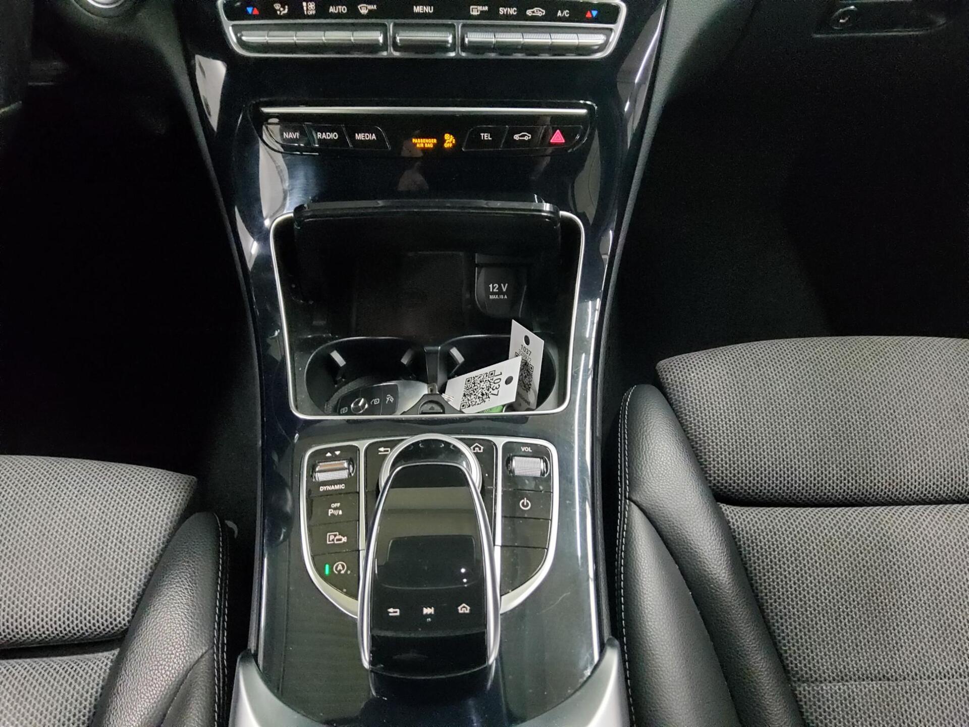 Mercedes-Benz C 180 Avantgarde T-Leder Navi Multibeam RFK 6