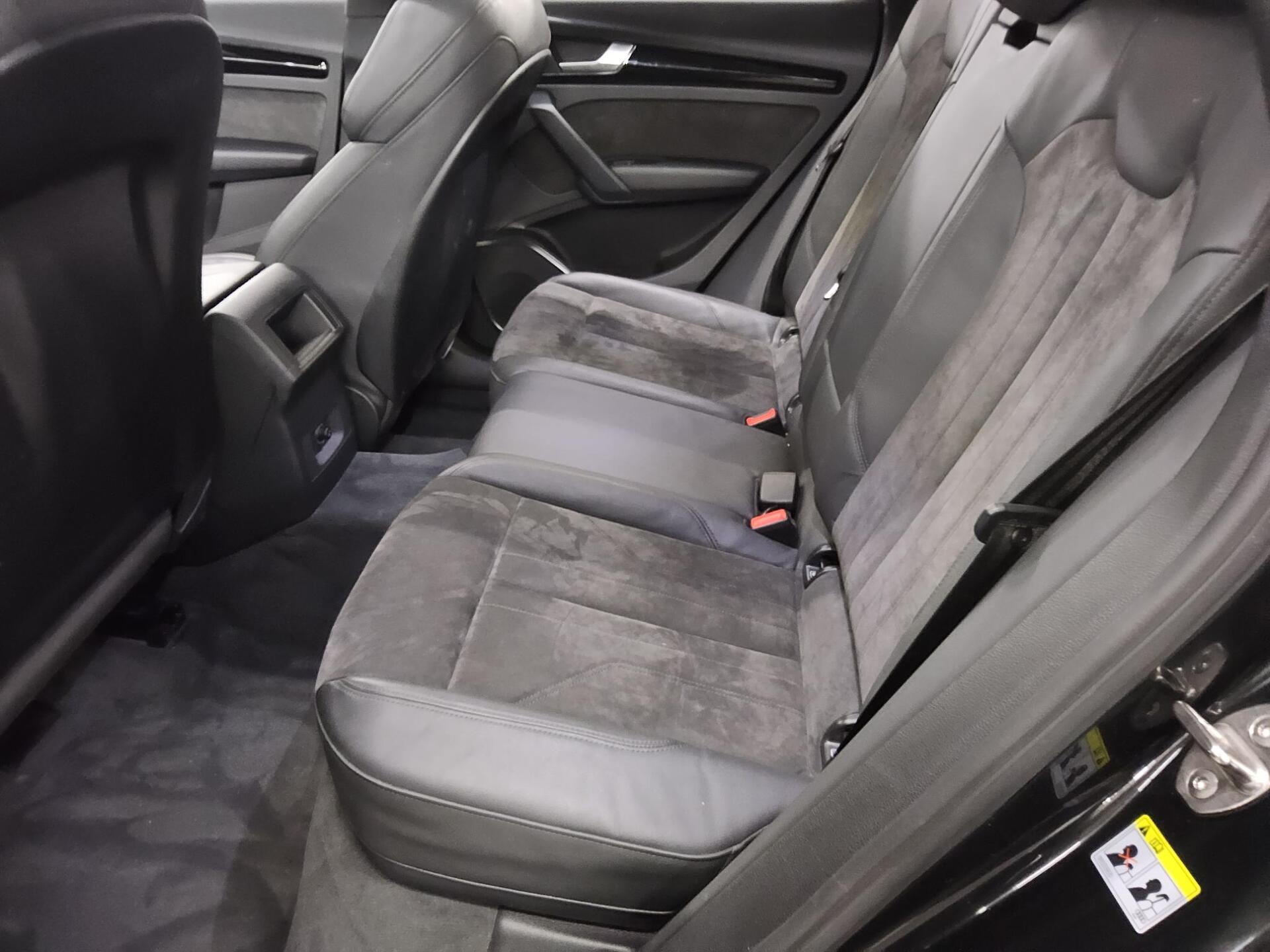 Audi Q5 45 TDI Qu. sport Navi Matrix virtual Pano ACC 13