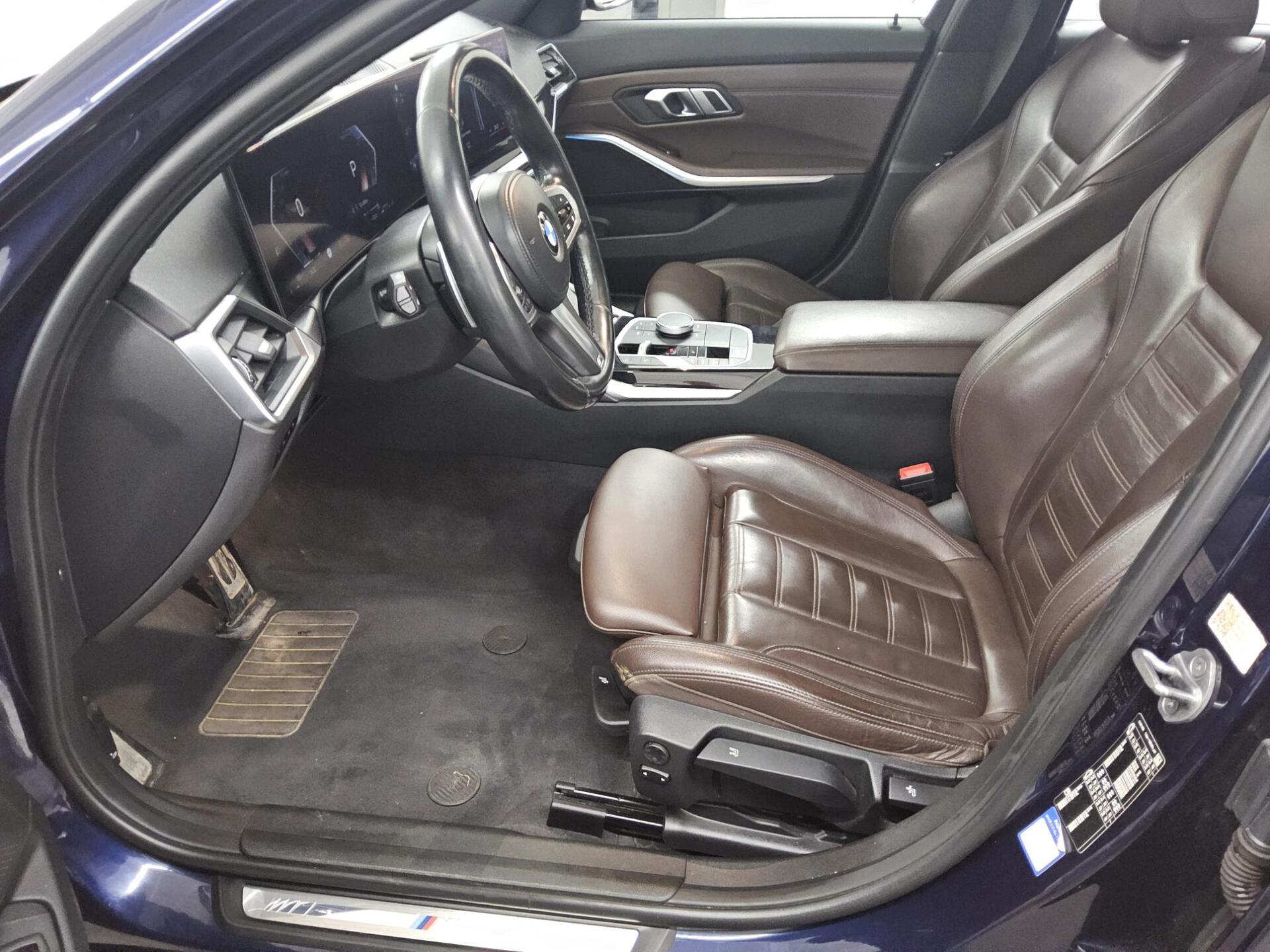 BMW 320dA Touring M-Sport LCI Leder Navi HuD Curved 9