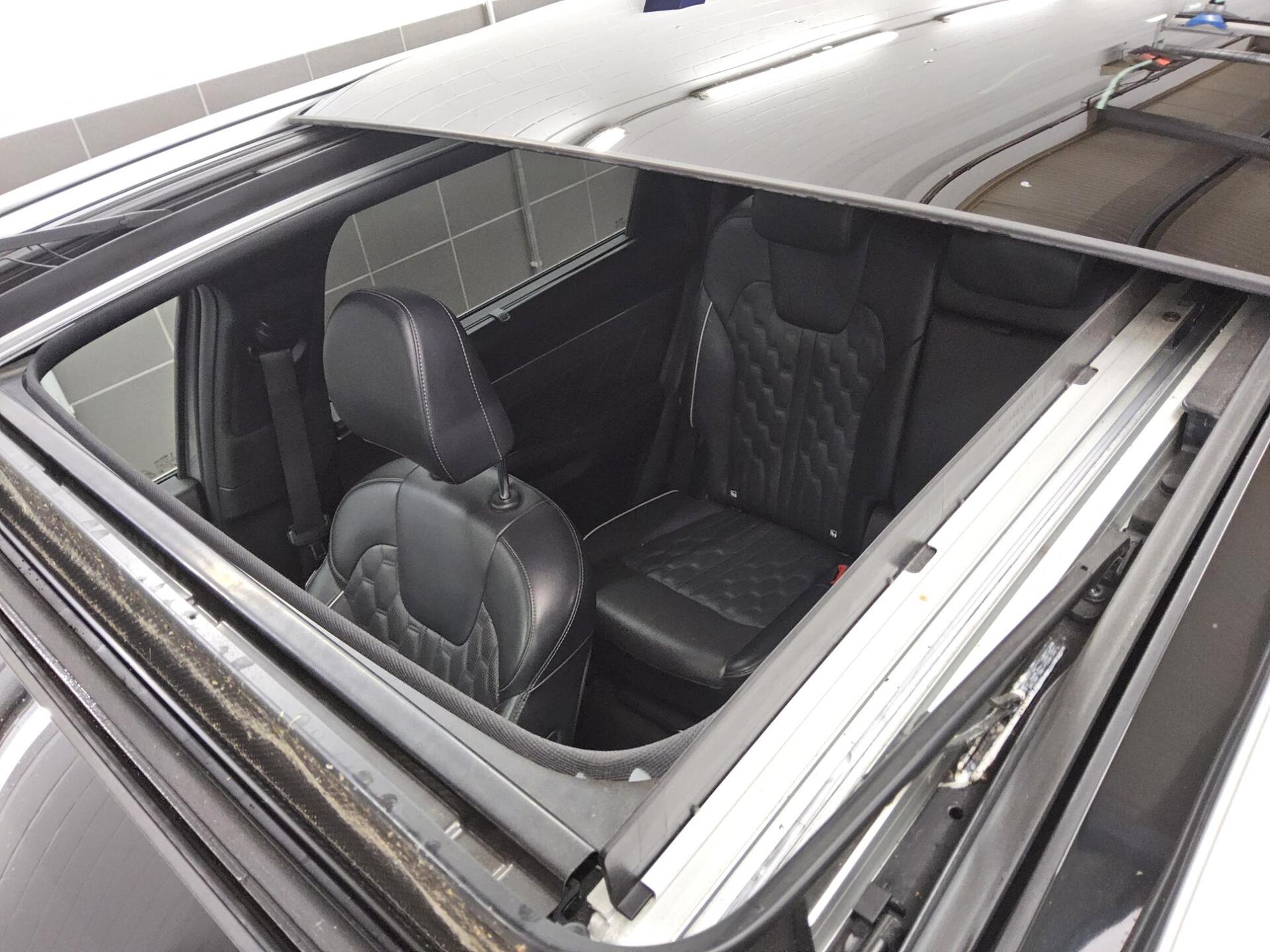 Kia Sorento 2.2 CRDI 4WD Platinum Navi Pano 7-Sitze 12