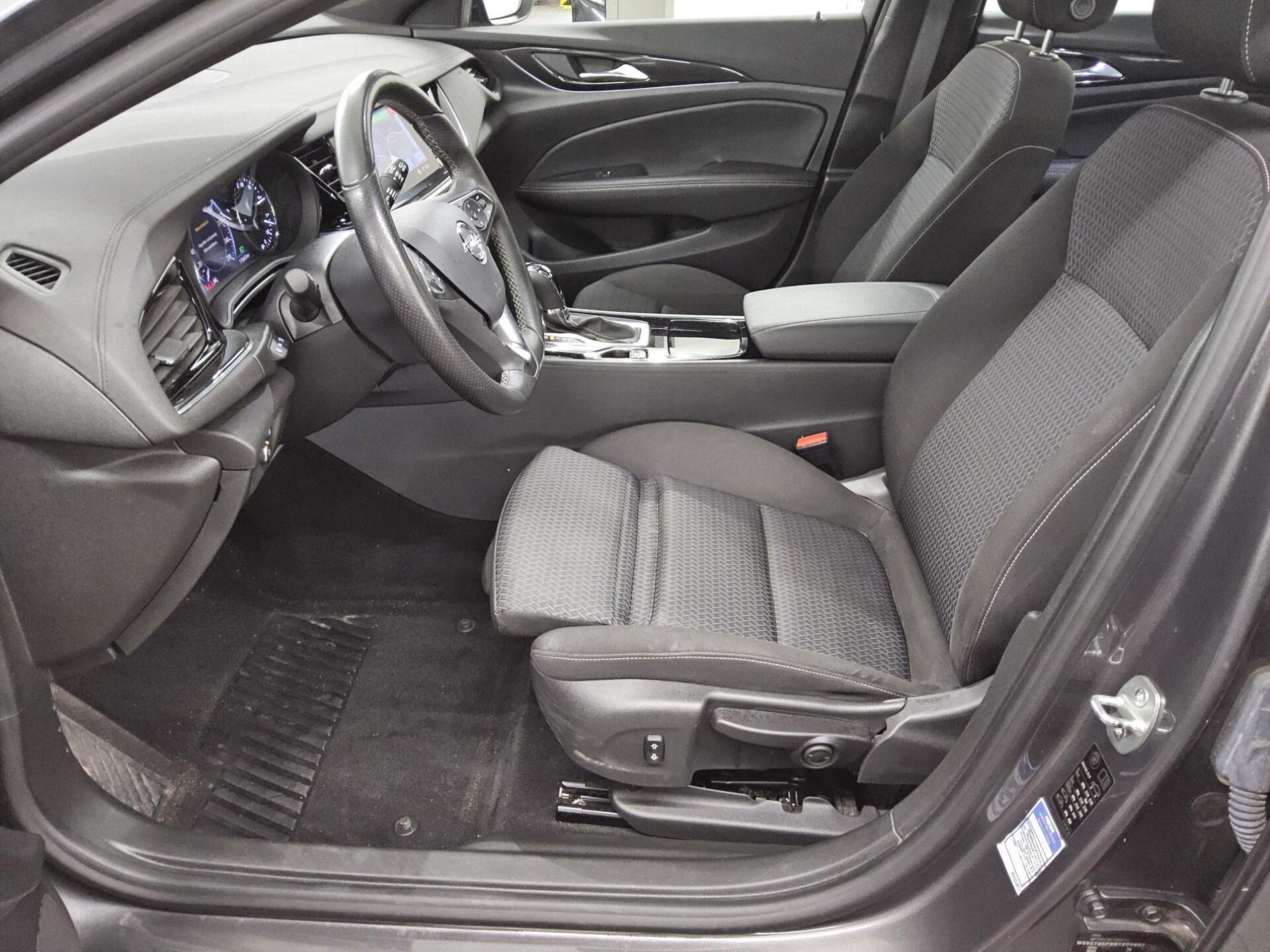 Opel Insignia ST 2.0 CDTI Elegance Navi LED HuD AHK 8