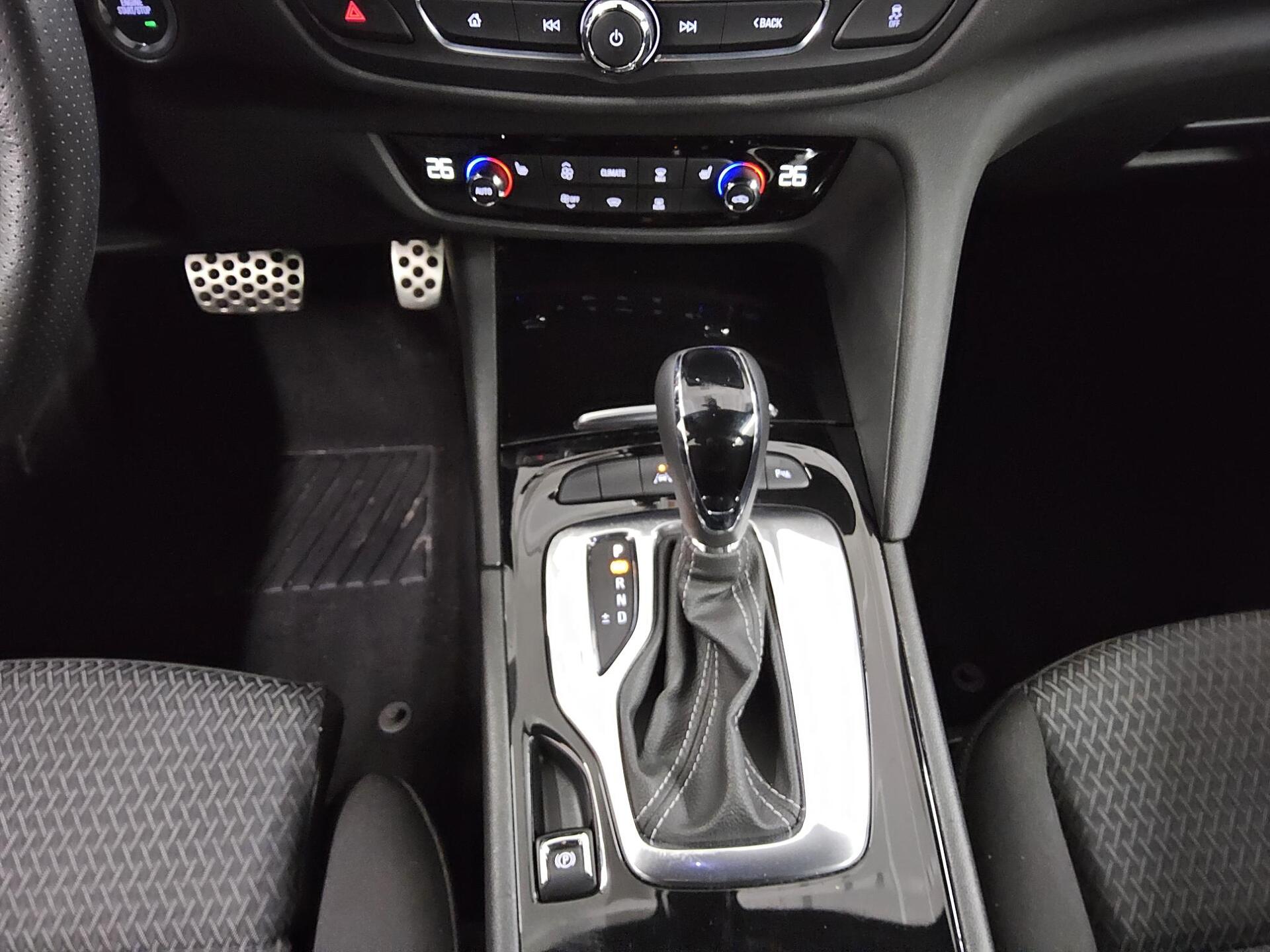 Opel Insignia ST 2.0 CDTI Elegance Navi LED HuD AHK 6