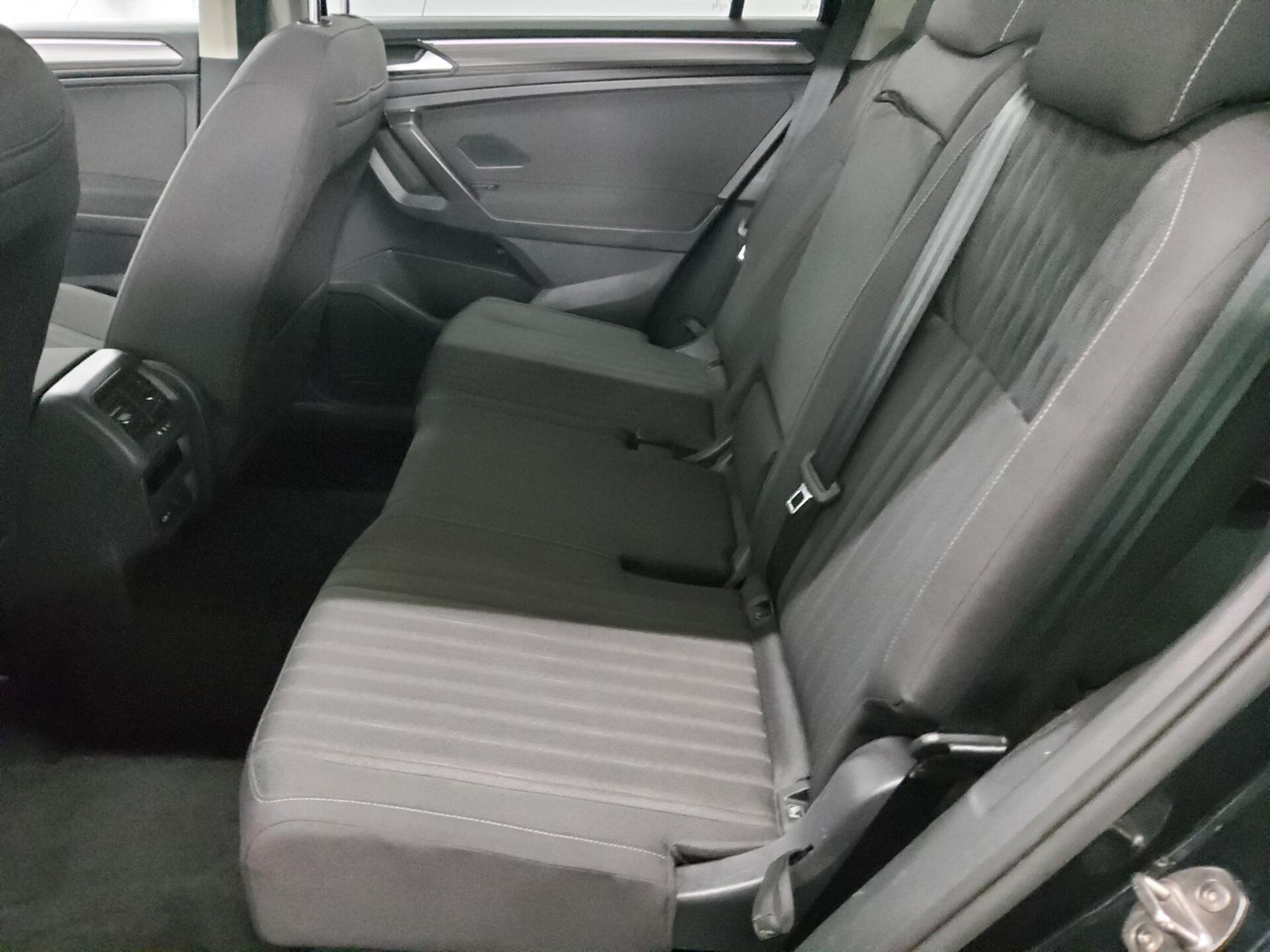 Volkswagen Tiguan Allspace 2.0 TDI 4M Life Navi Matrix AID 13