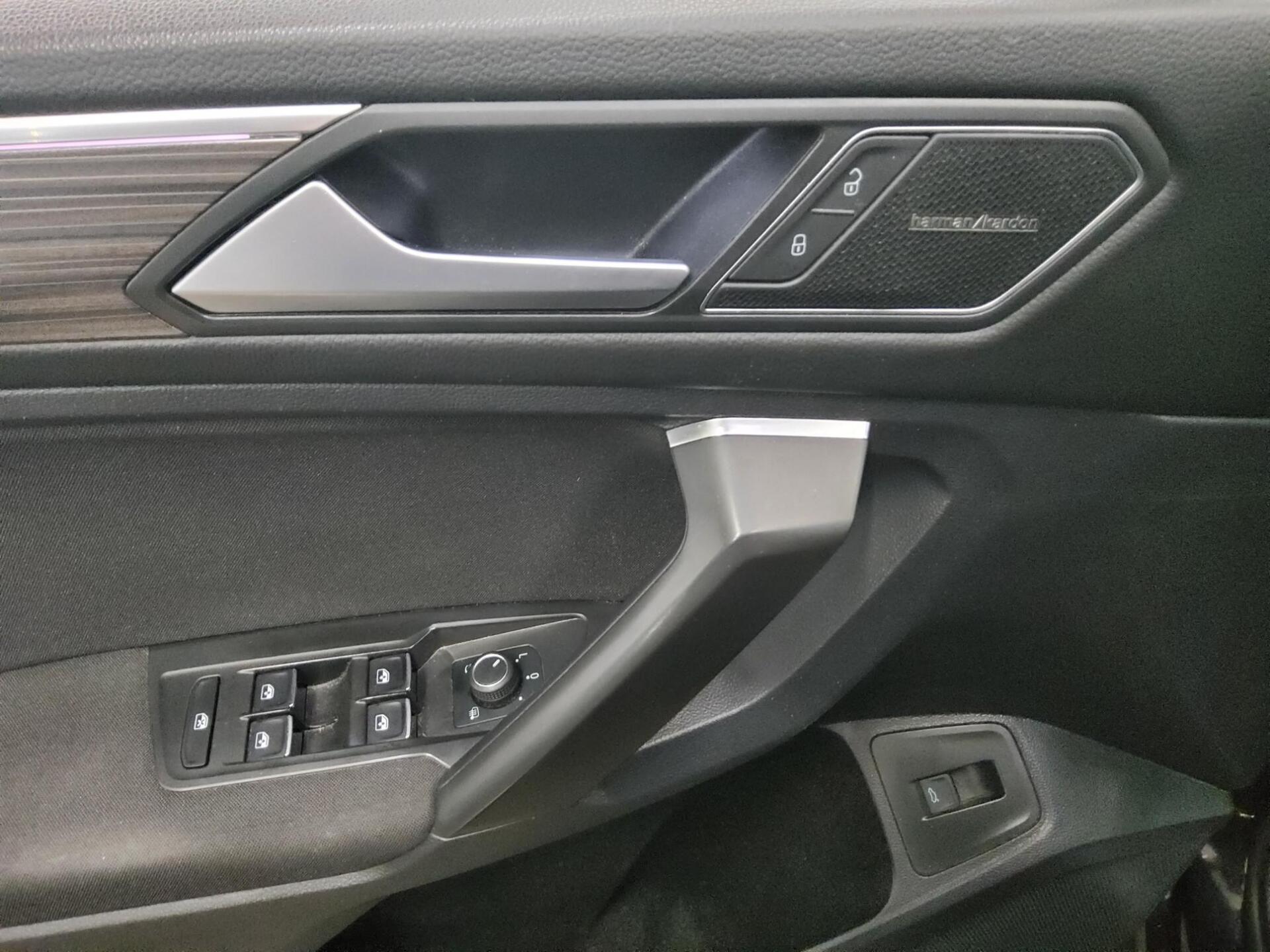 Volkswagen Tiguan Allspace 2.0 TDI 4M Life Navi Matrix AID 10