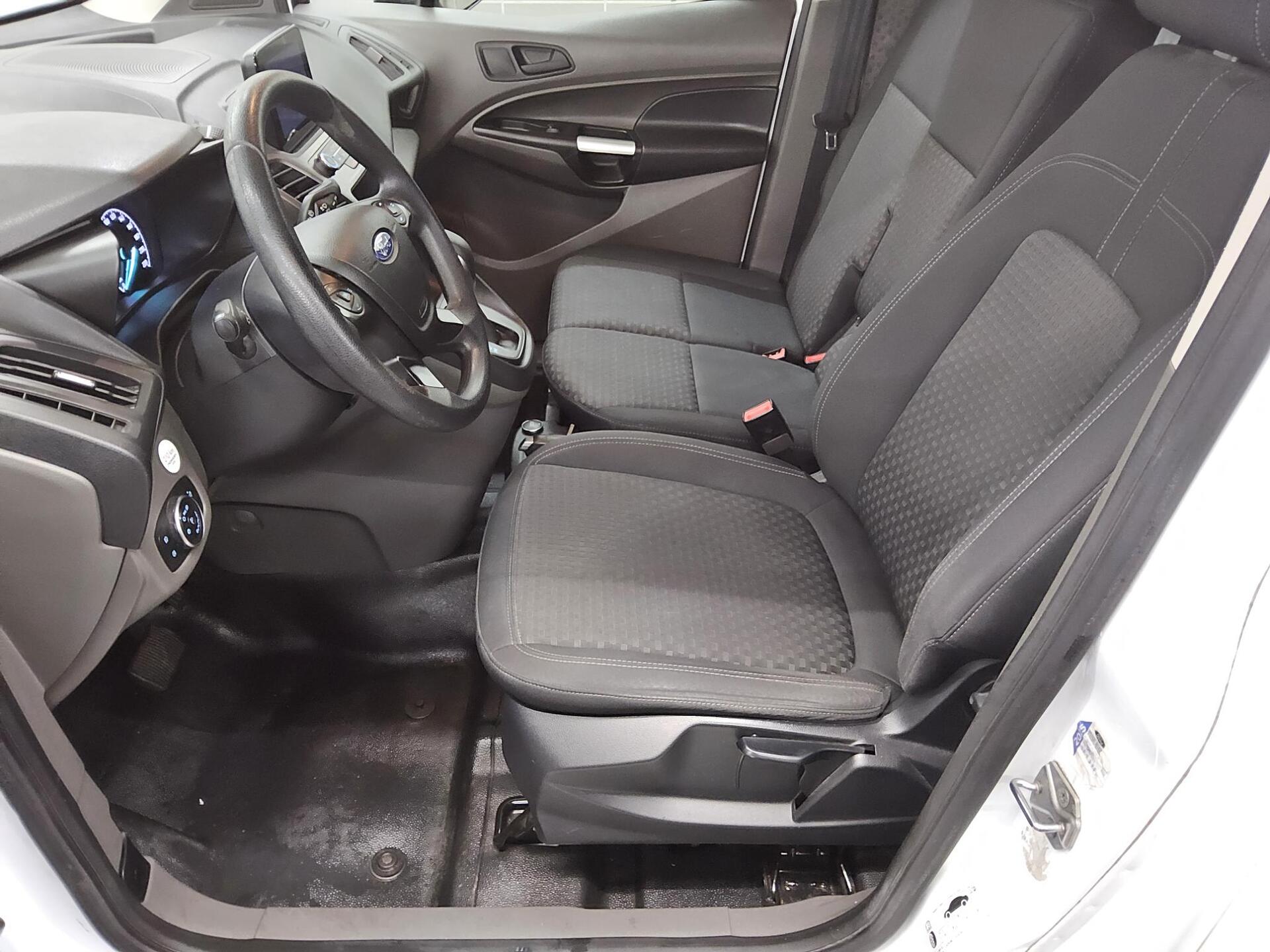 Ford Transit Connect 1.5 EB Trend L2 3-Sitze Regale 8