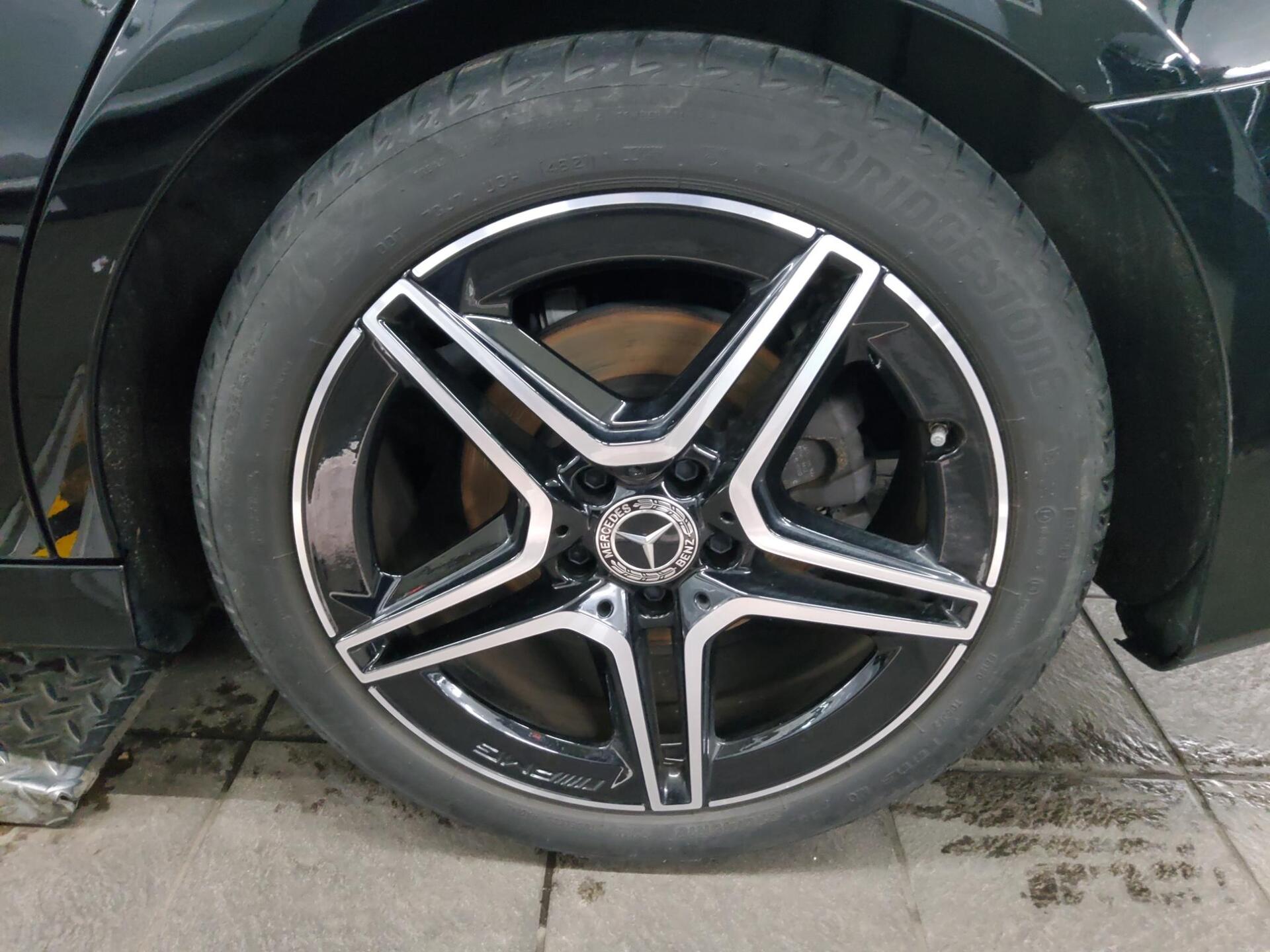 Mercedes-Benz A 220 Lim. d 4M AMG-Line Night Navi Multibeam 11