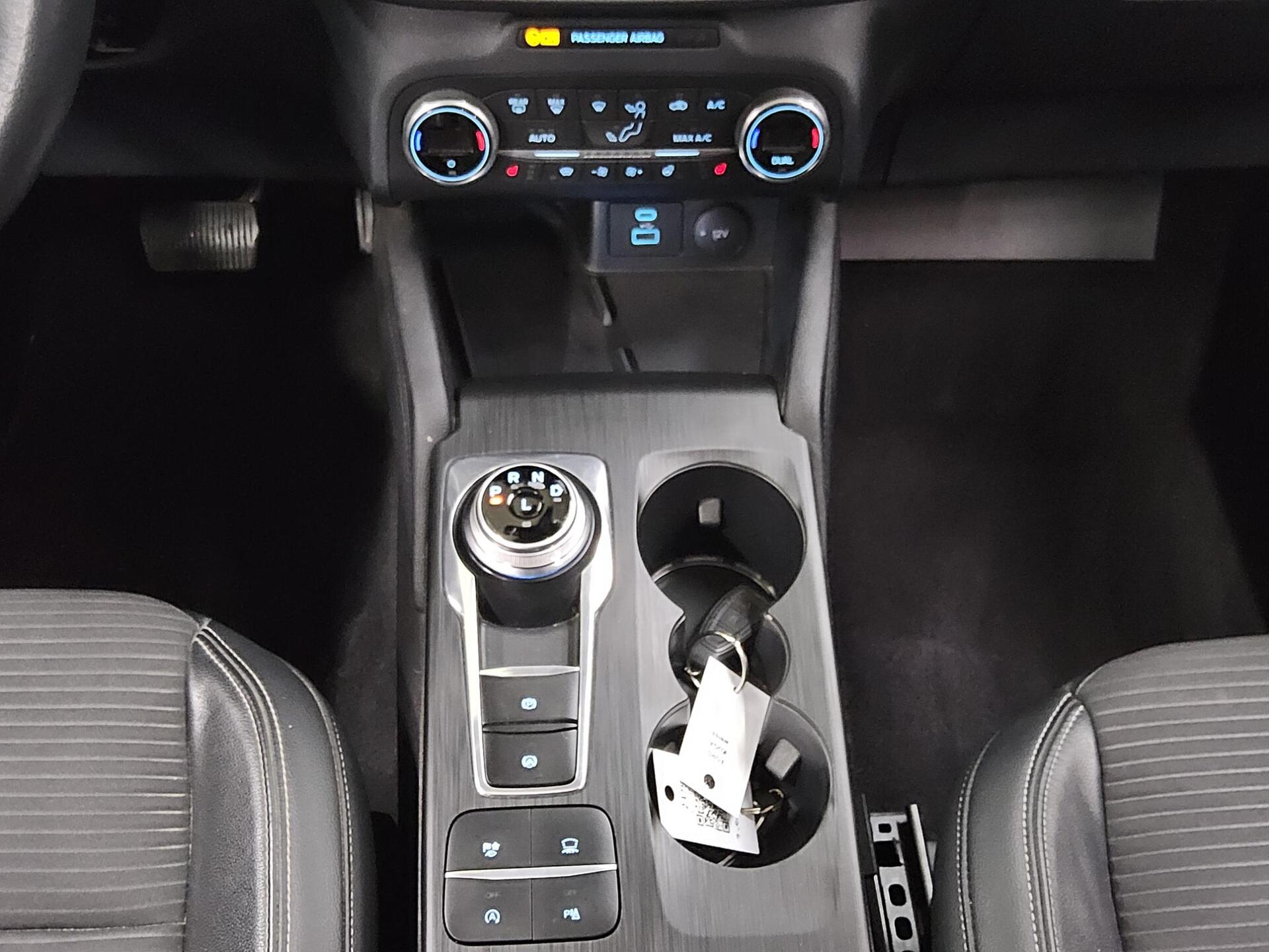 Ford Kuga 1.5 EB Titanium X Navi LED HuD Pano AHK Shz 6