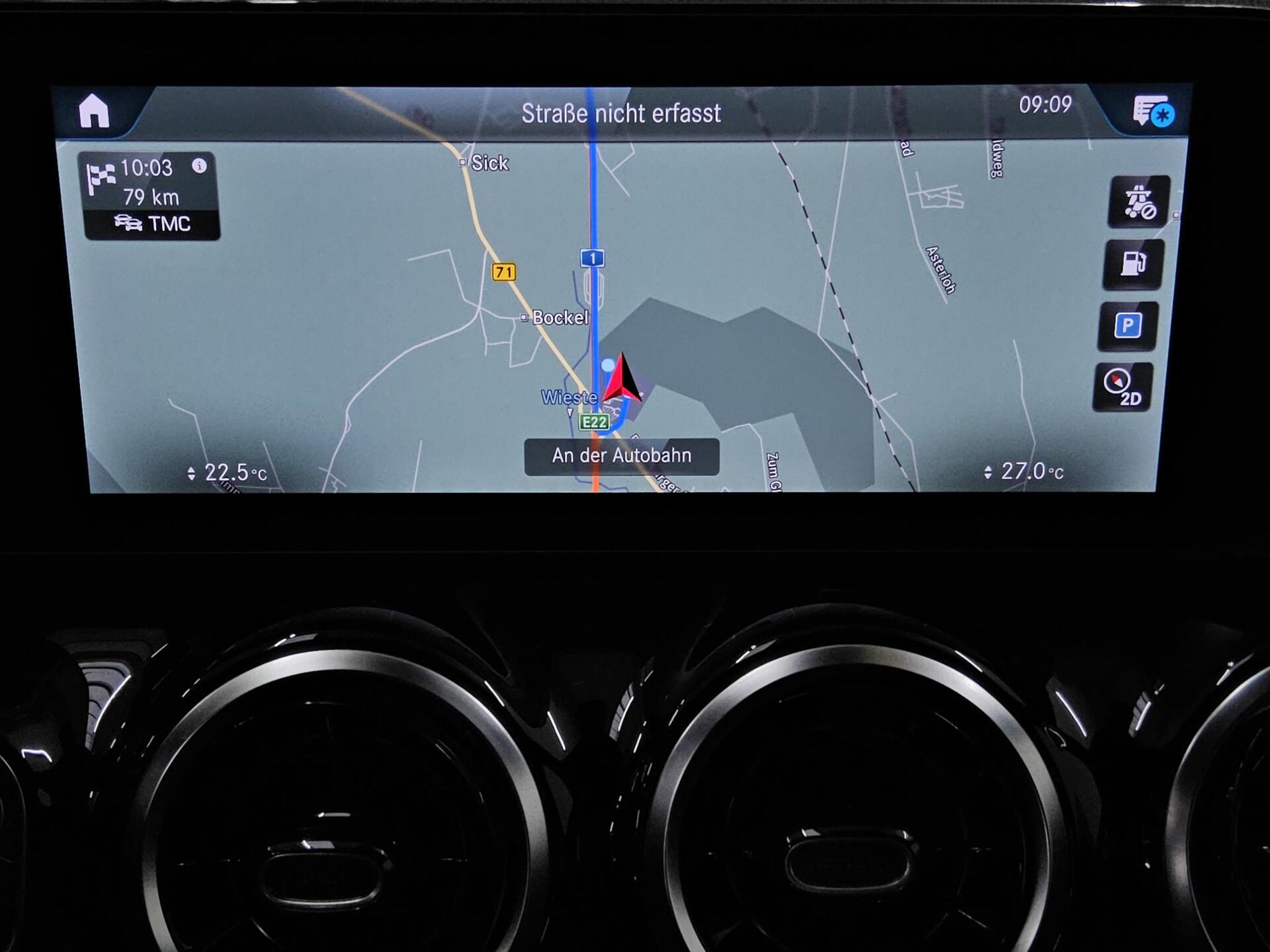 Mercedes-Benz GLA 220 d Progressive T-Leder Navi LED AHK RfK 8