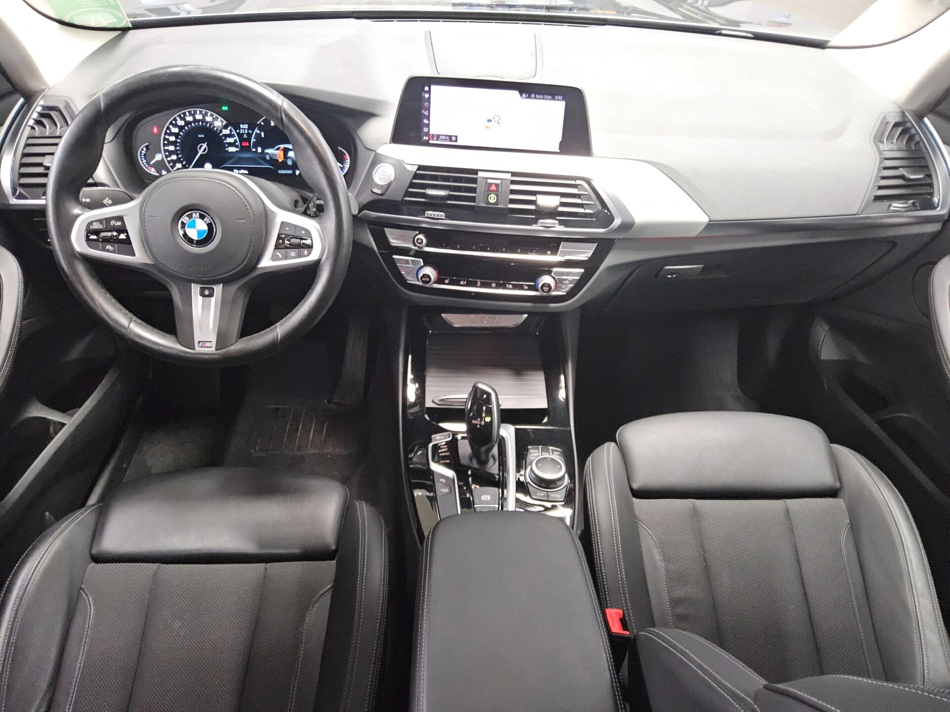 BMW X3 xDrive30i X-Line Navi LED LC+ AHK StandHzg 5