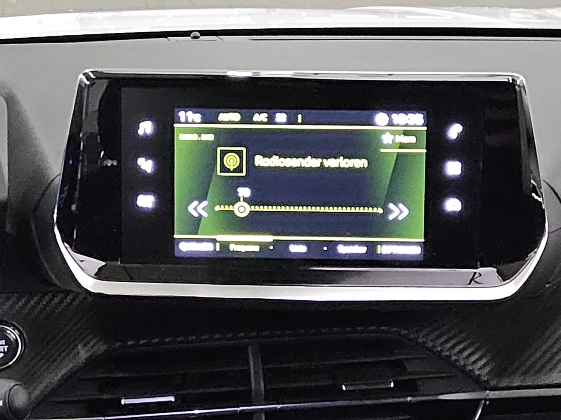 Peugeot 2008 1.5 BlueHDi 130 Allure 2-Sitzer LED ACC Shz 7