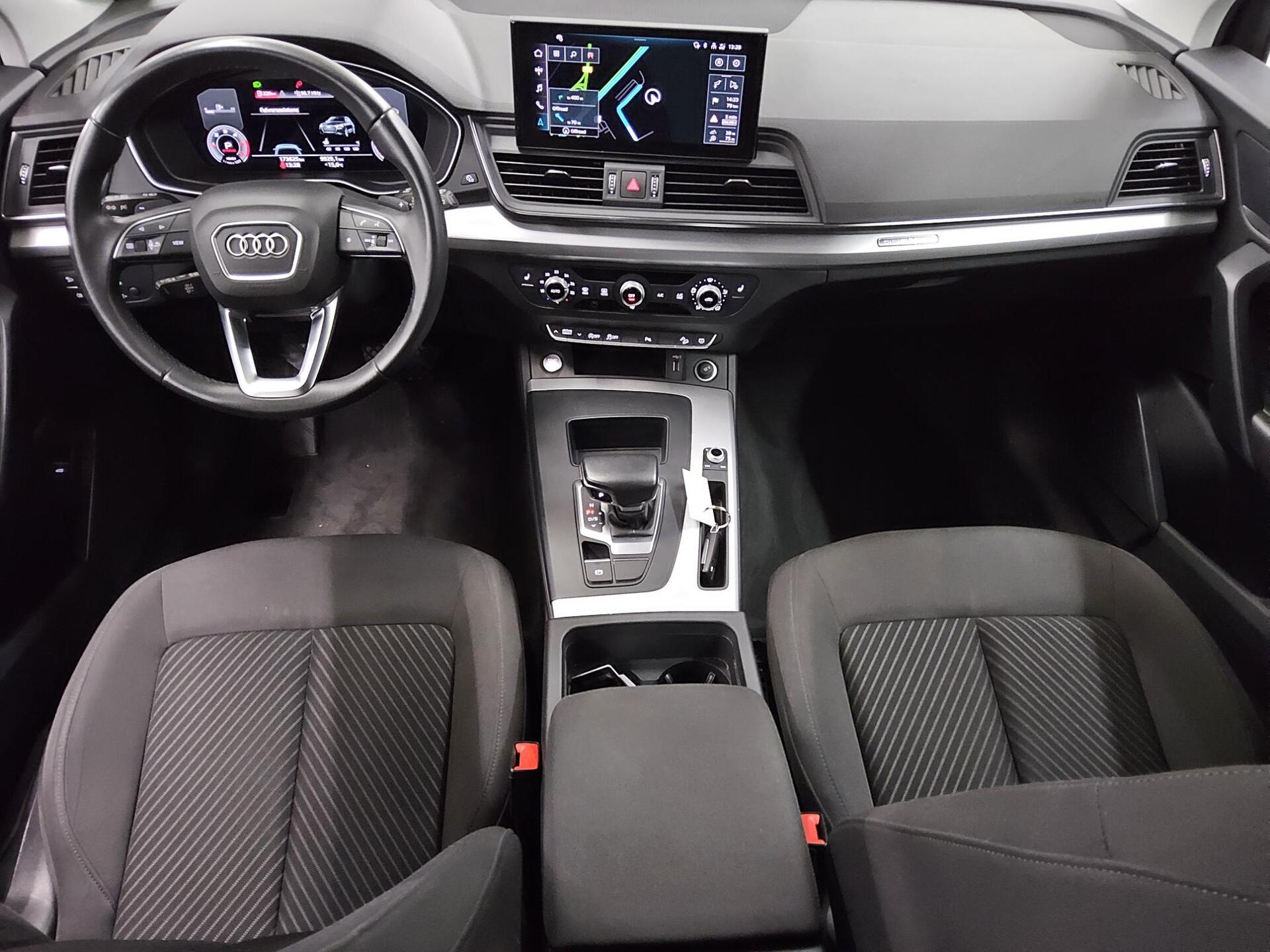 Audi Q5 40 TDI advanced Navi LED vc RFK Optik Schwarz 5