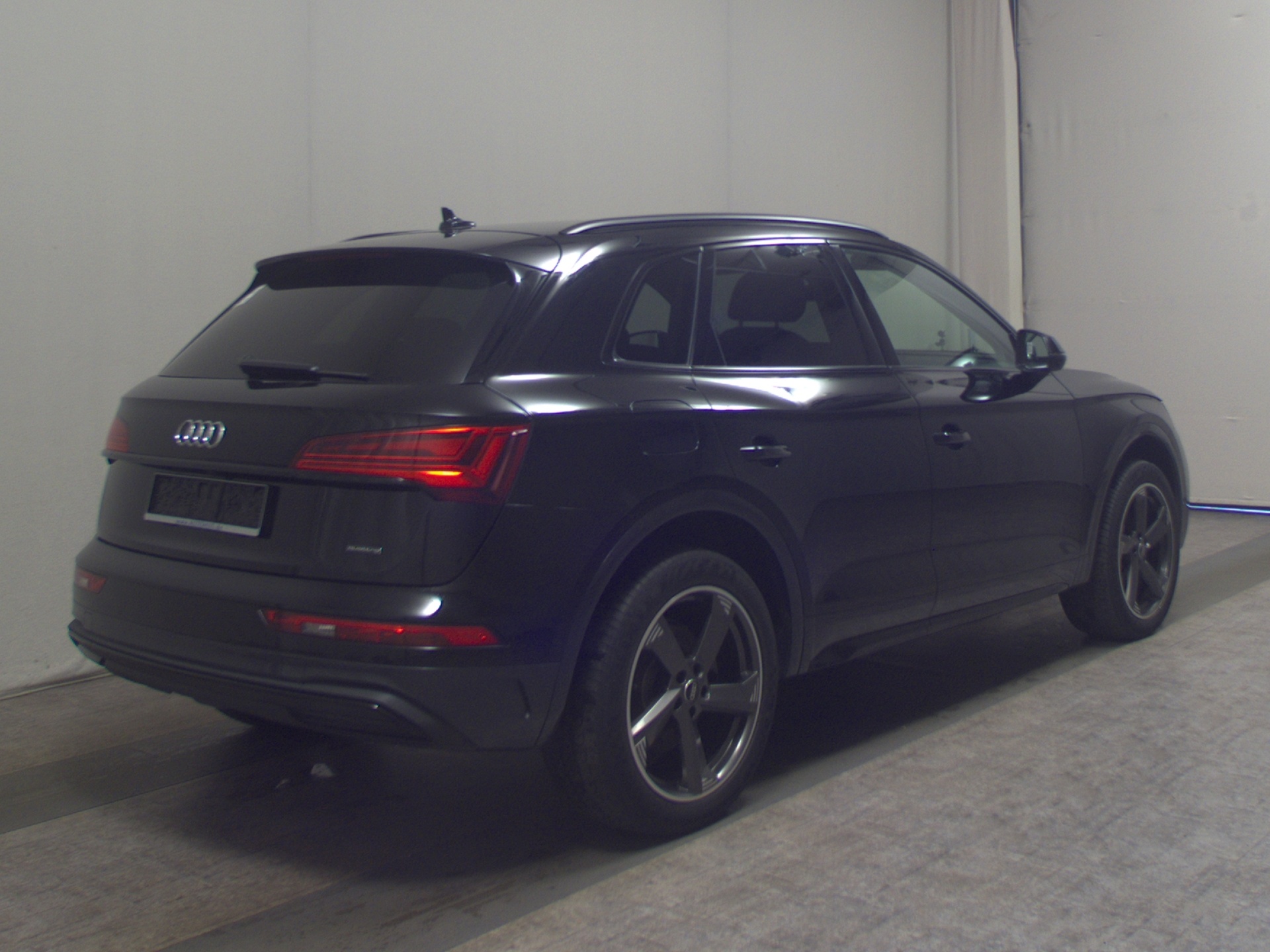 Audi Q5 40 TDI advanced Navi LED vc RFK Optik Schwarz 4
