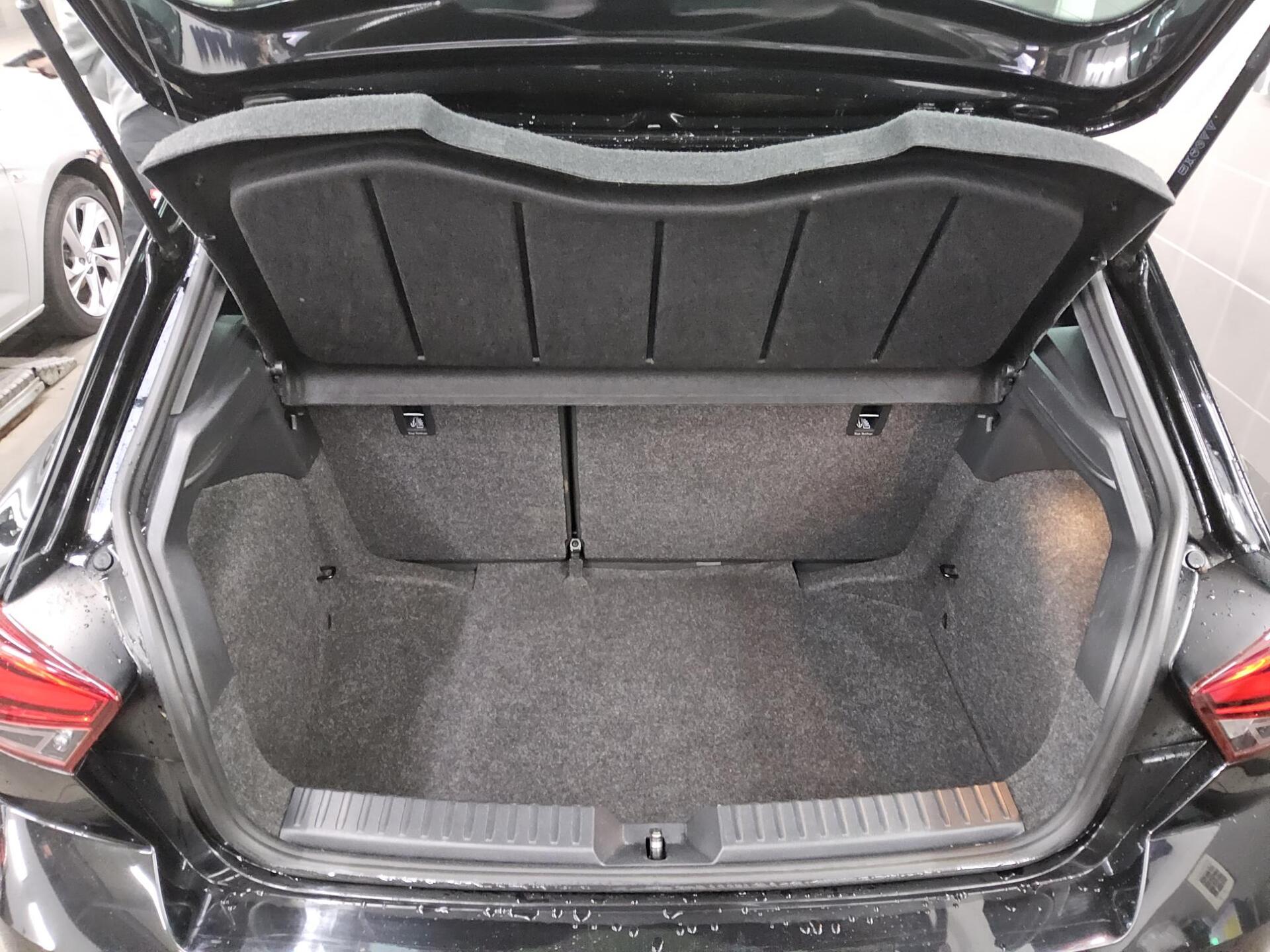 Seat Ibiza 1.0 TSI FR Navi Virtual LED PDC SHZ BT 12