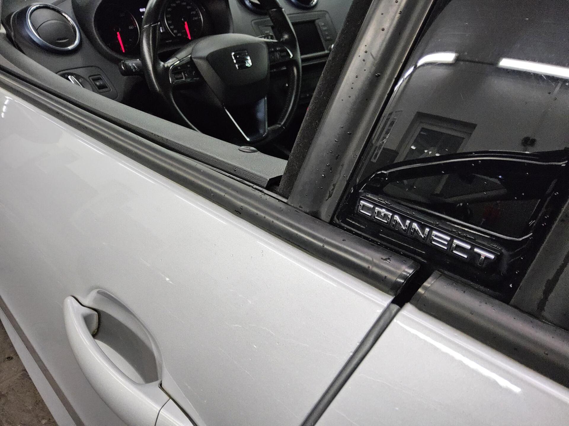 Seat Ibiza ST 1.4 TDI T-Leder Navi BT 11