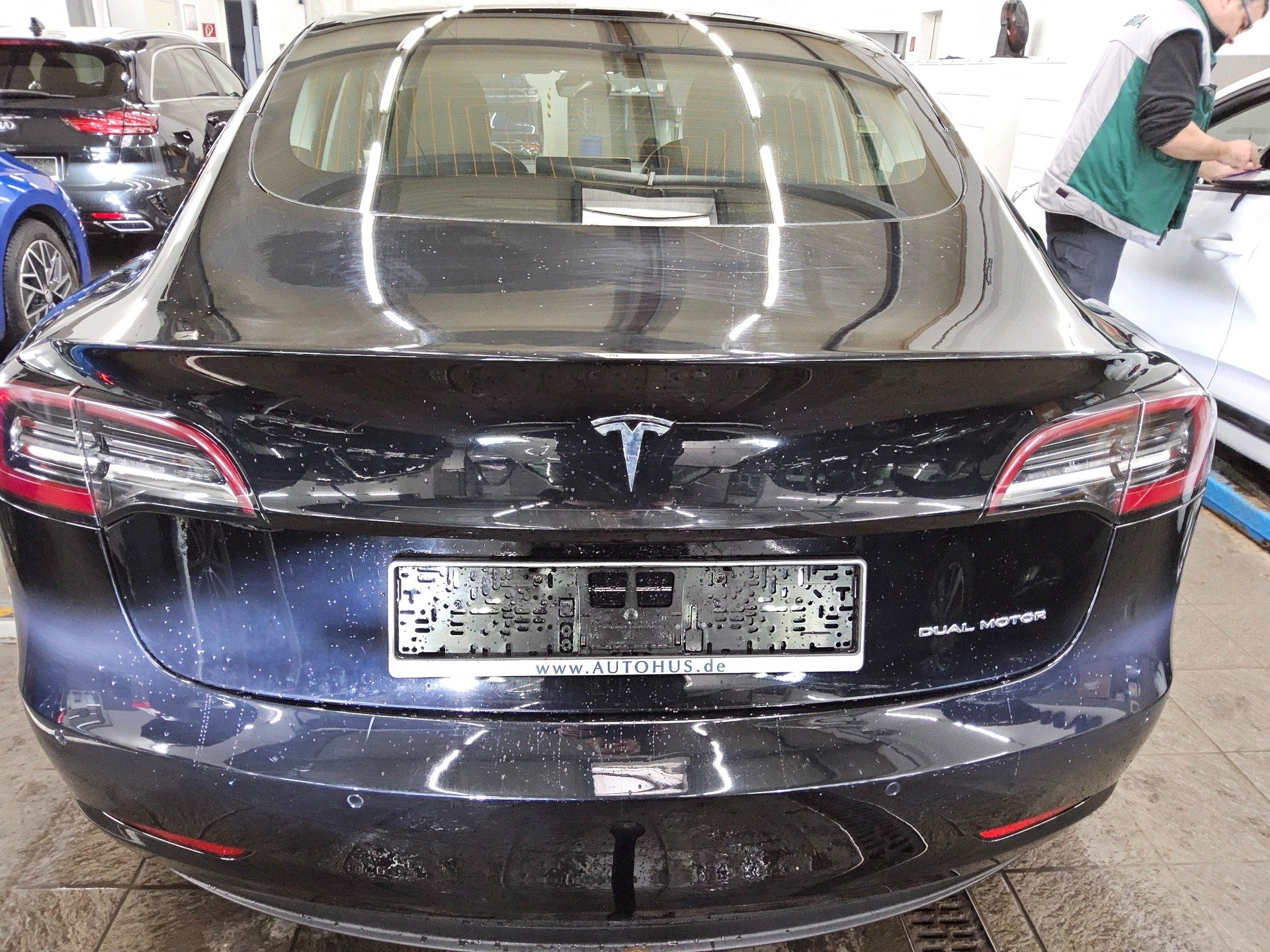 Tesla Model 3 Long Range Dual 75 AWD Navi LED AHK ACC 11