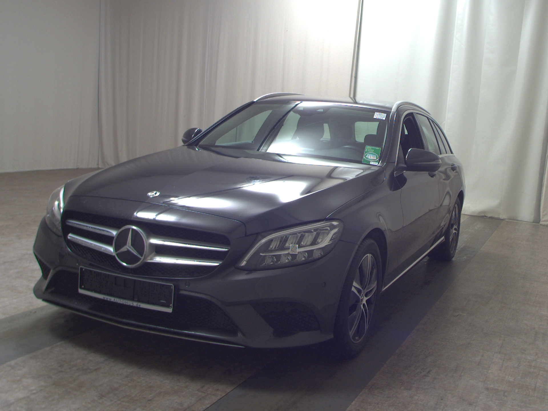 Mercedes-Benz C 180 T Avantgarde T-Leder Navi LED Kamera 2