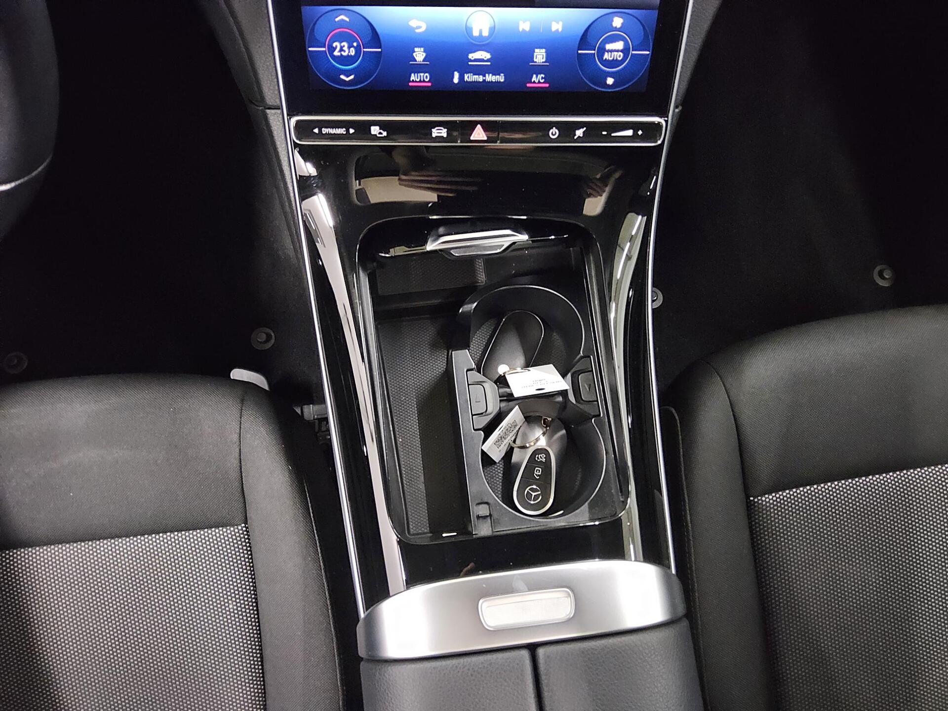 Mercedes-Benz C 220 T d Avantgarde Navi LED Panorama Kamera 6