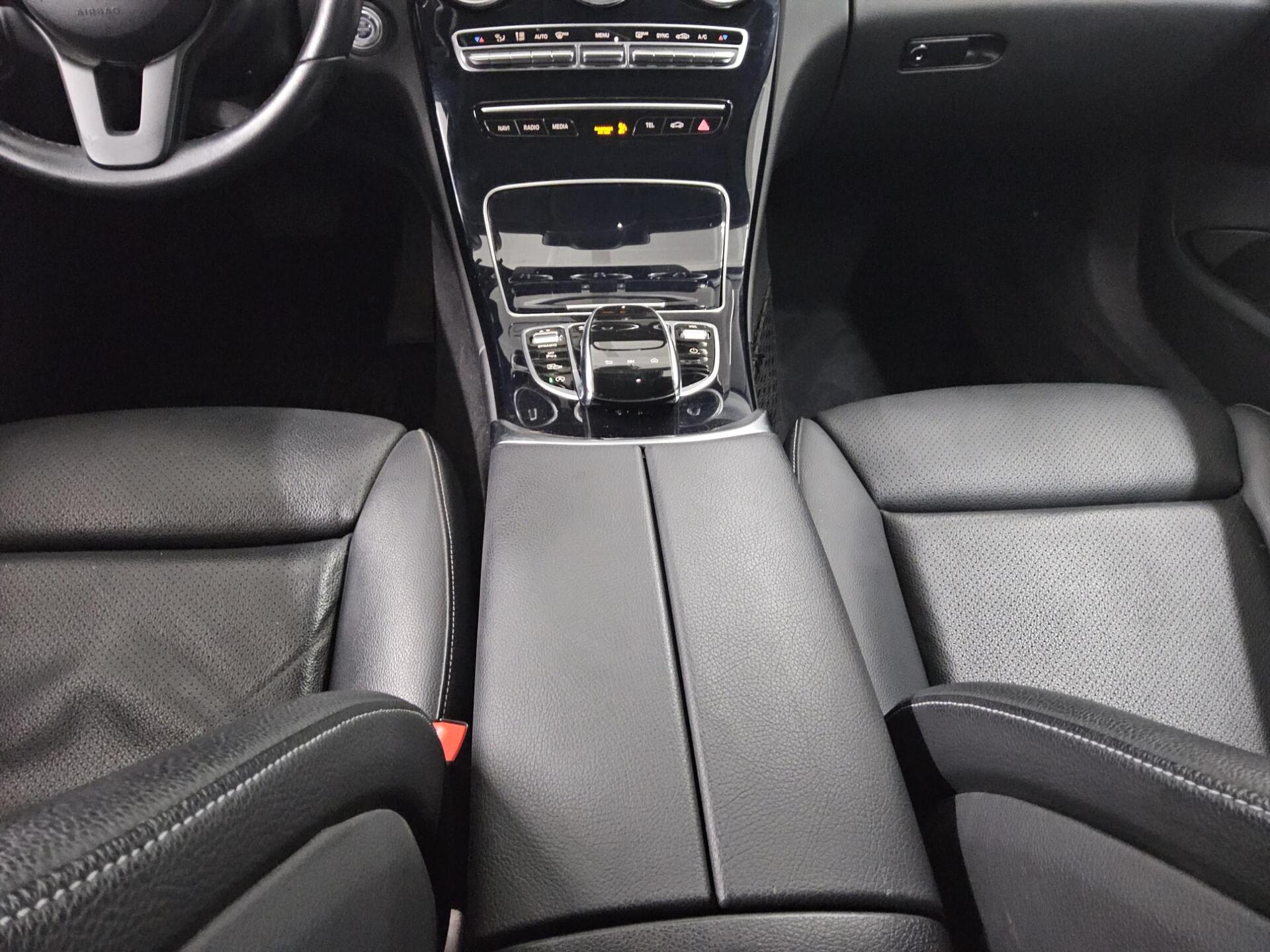 Mercedes-Benz C 200 T d Navi LED RFK Burmester Memory PDC SHZ 6