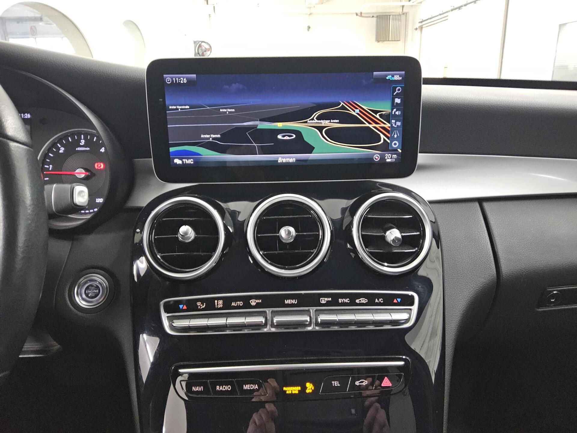 Mercedes-Benz C 200 T d Navi LED RFK Burmester Memory PDC SHZ 7