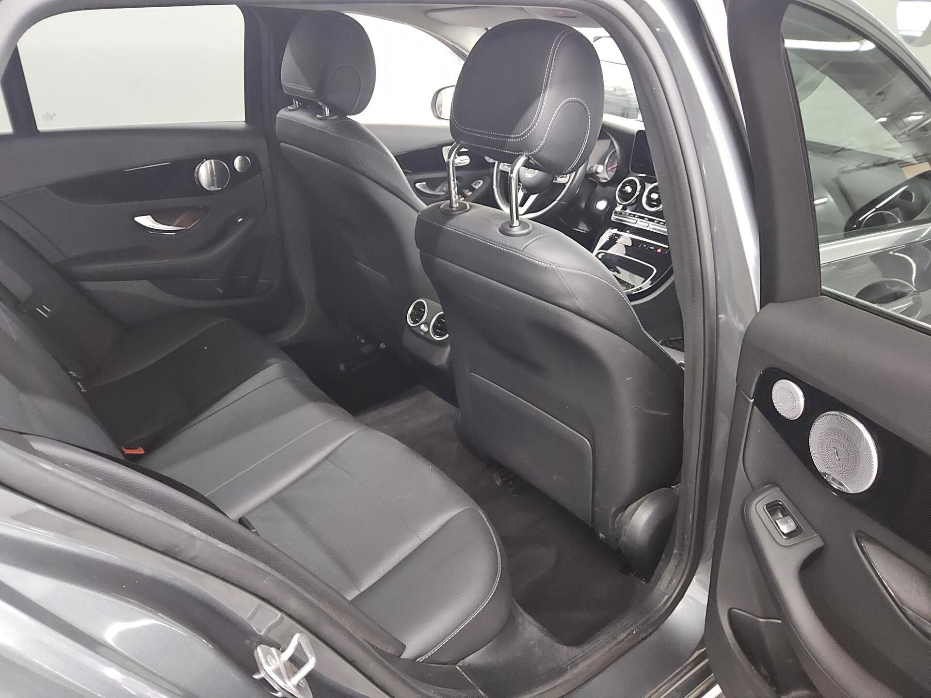 Mercedes-Benz C 200 T d Navi LED RFK Burmester Memory PDC SHZ 13