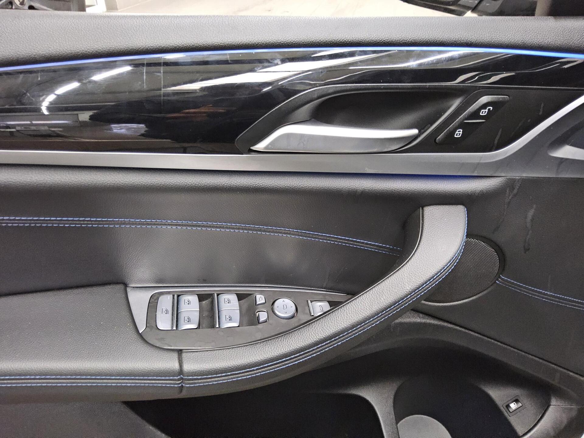 BMW X3 xDrive30e M-Sport T-Leder Navi LED LC-Pro ACC 10