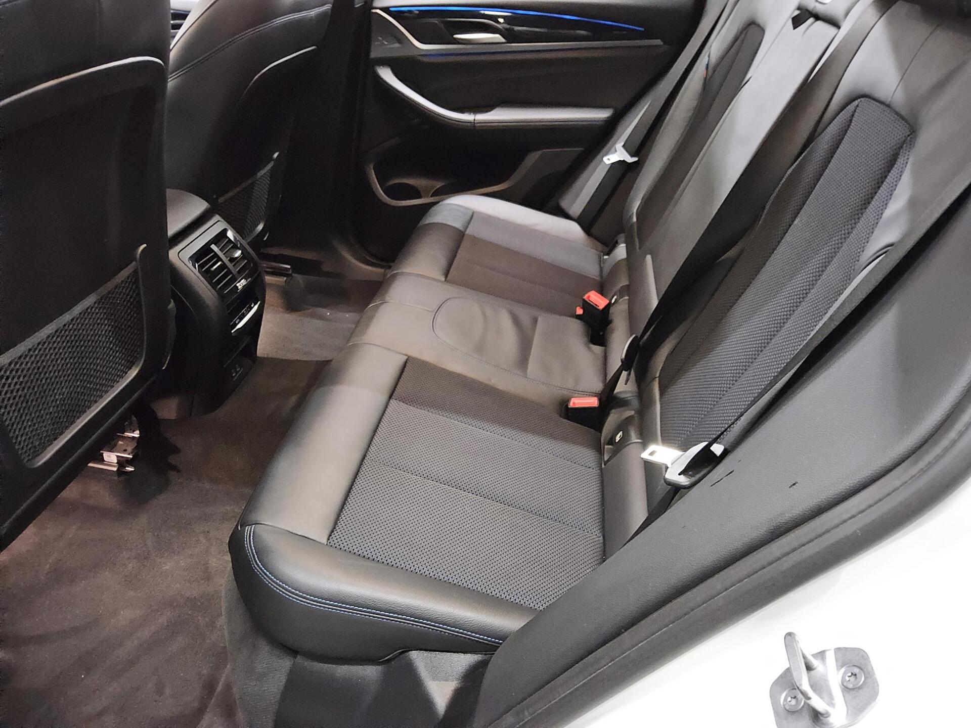 BMW X3 xDrive30e M-Sport T-Leder Navi LED LC-Pro ACC 13