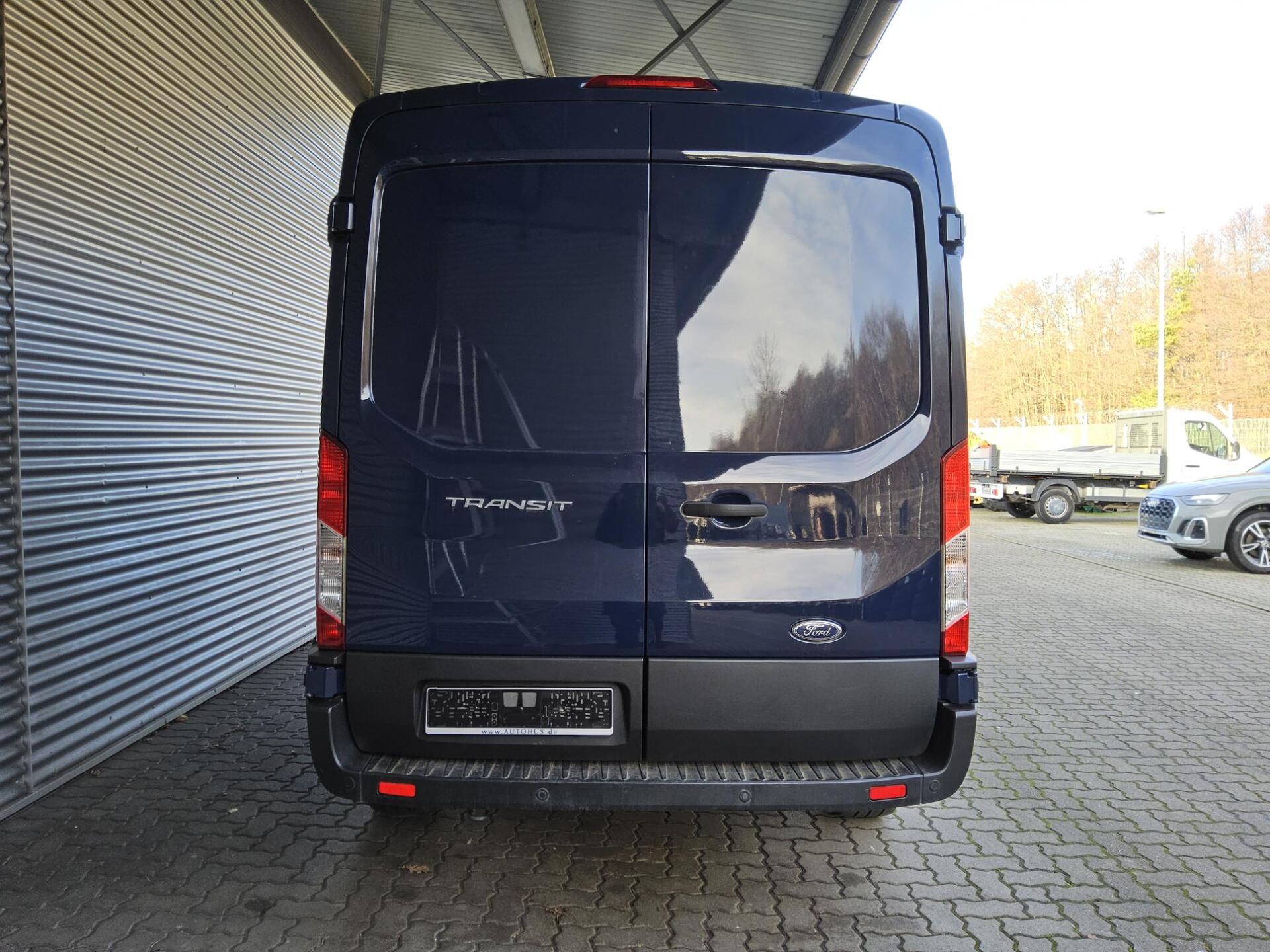 Ford Transit FT 350 2.0 TDCi Trend L2 3-Sitze PDC 9