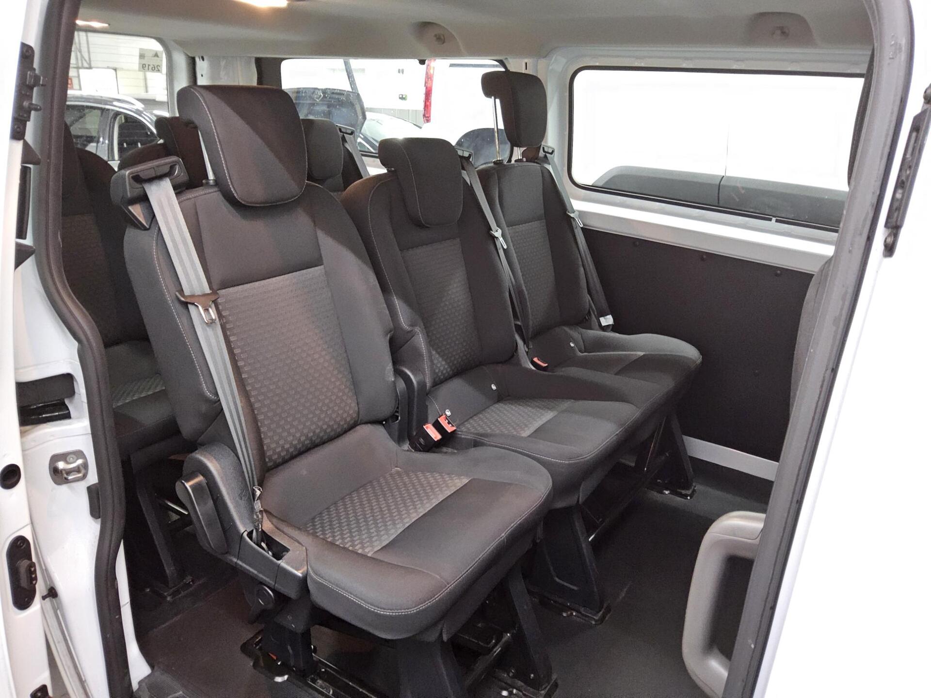 Ford Transit Custom 2.0 EB Trend 8-Sitze Navi Shz 13