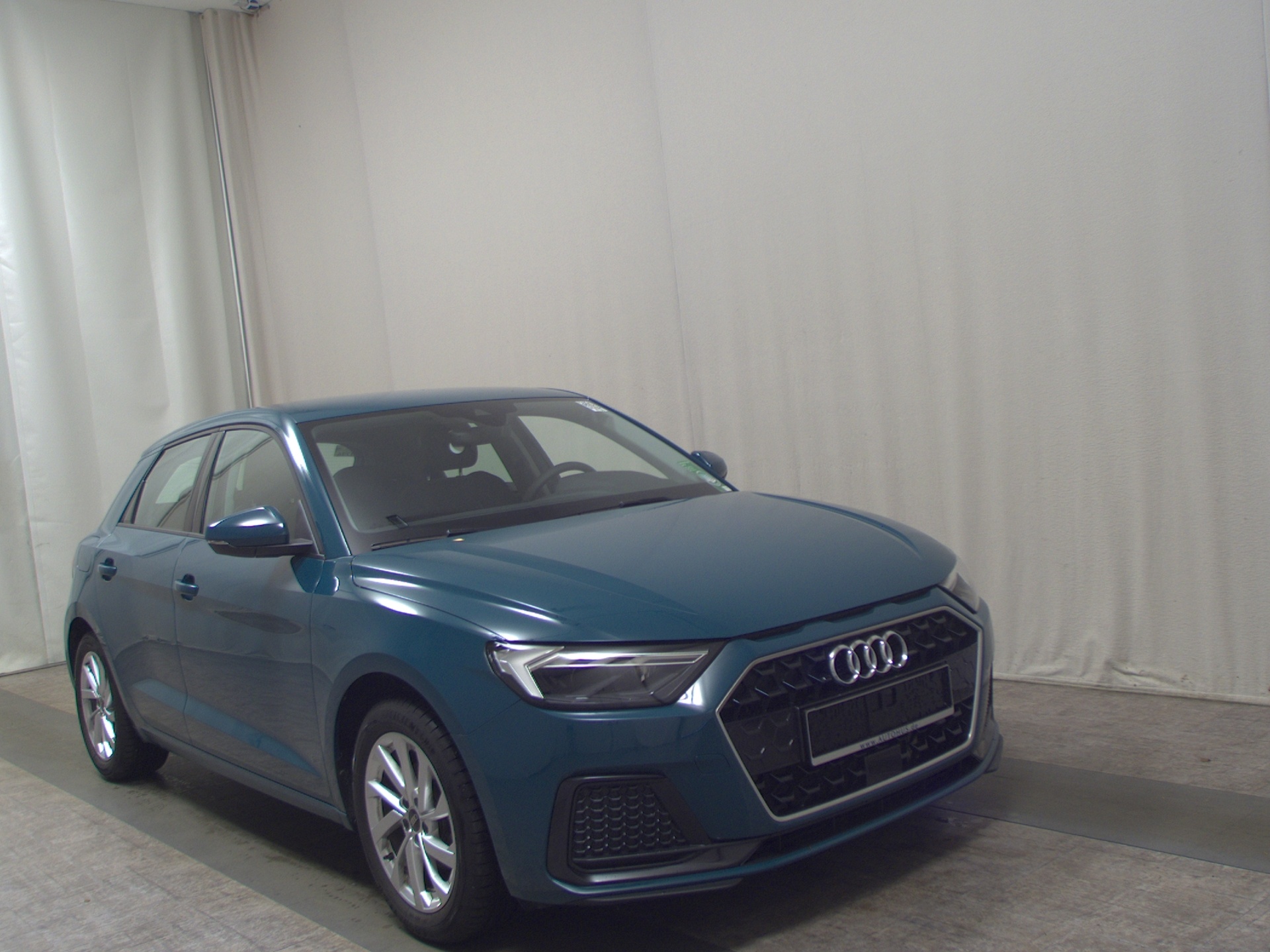 Audi A1 Sportback 30 TFSI advanced LED vc Sound PDC 3