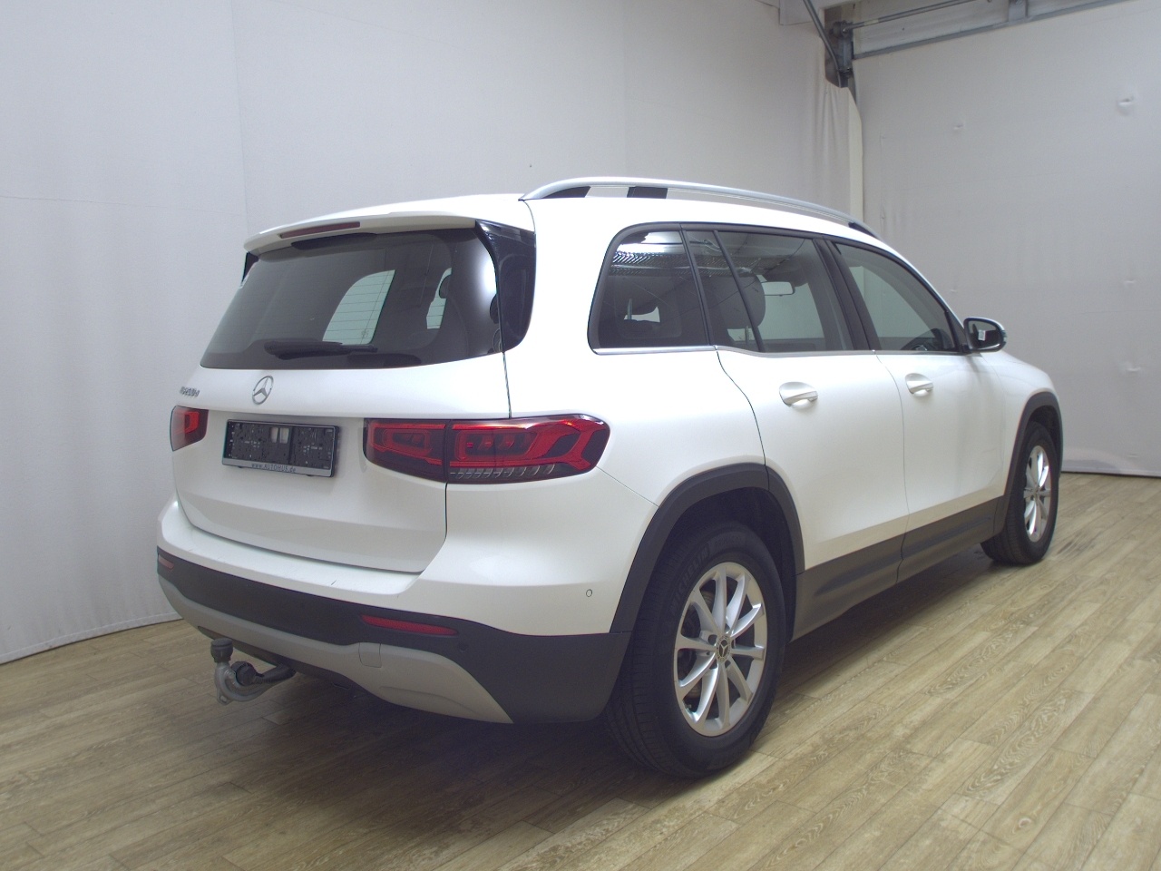 Mercedes-Benz GLB 200 d Style Navi LED Burmester MBUX AHK PDC 4