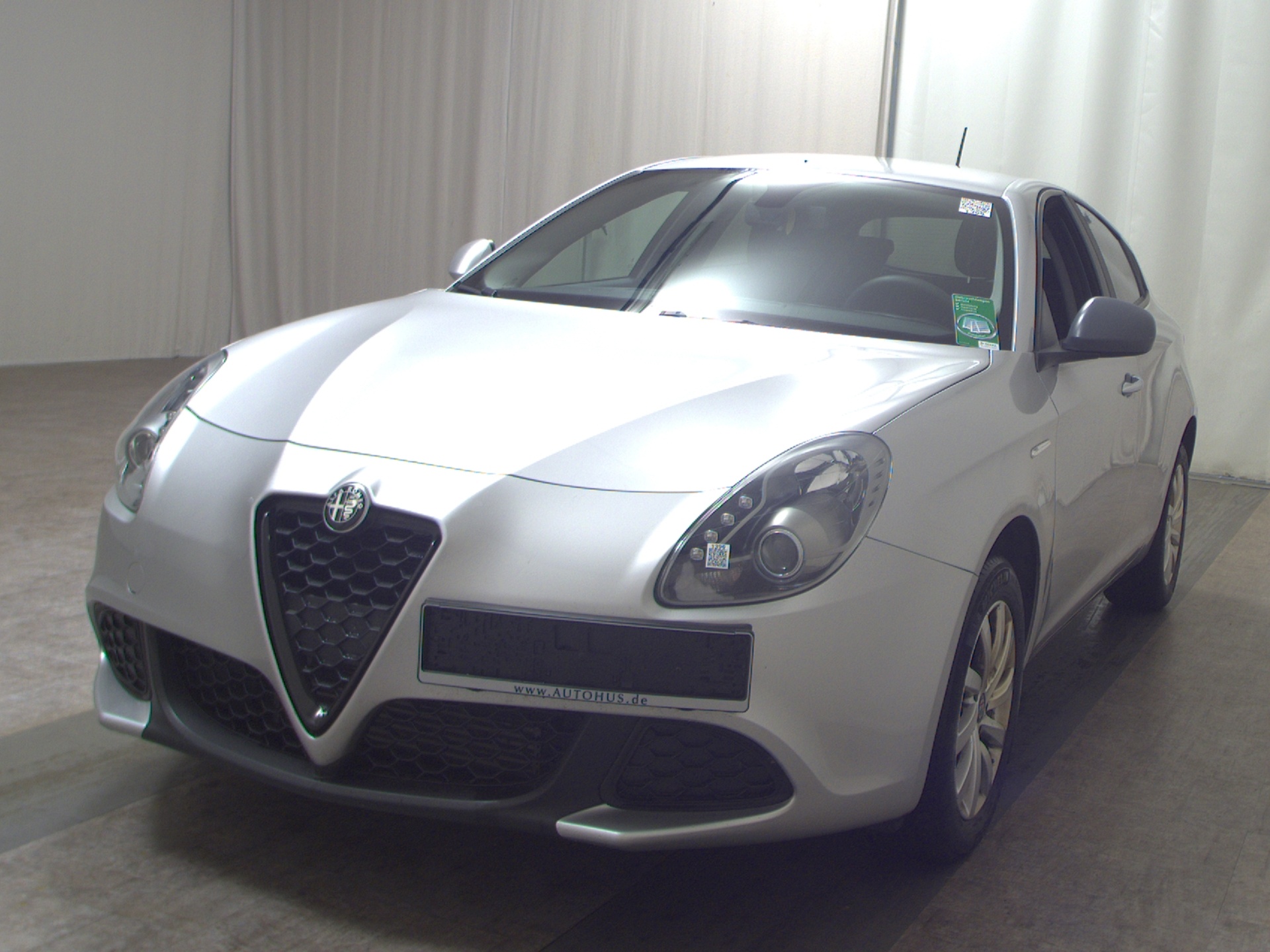 Alfa Romeo Giulietta 1.4 TB 16V Navi PDC AUX USB Klima 2