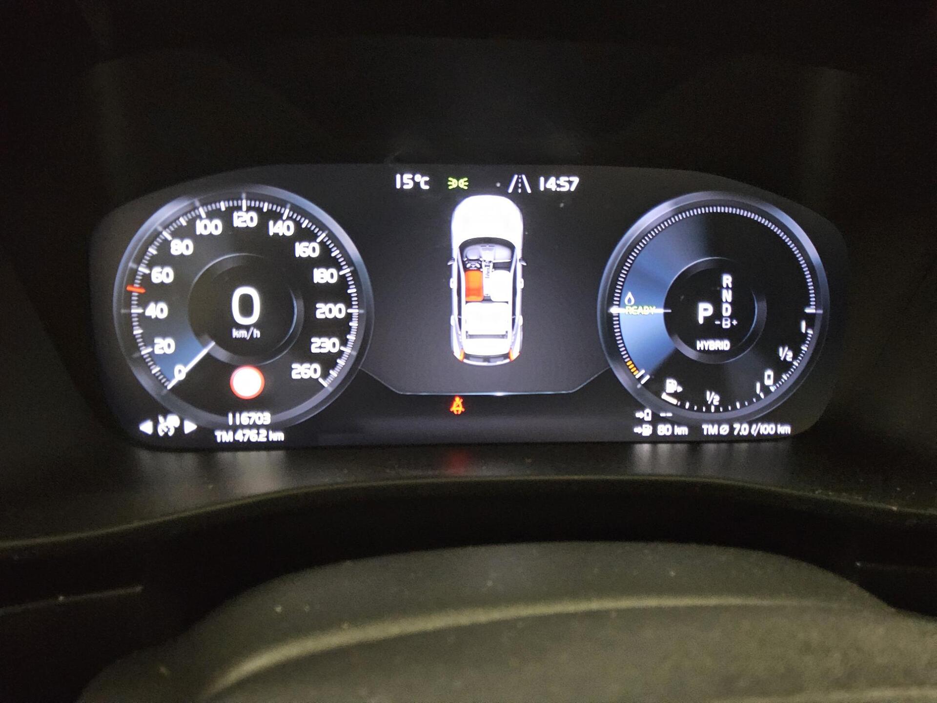 Volvo XC40 T4 Recharge Momentum Leder Navi H-K RfK AHK 8