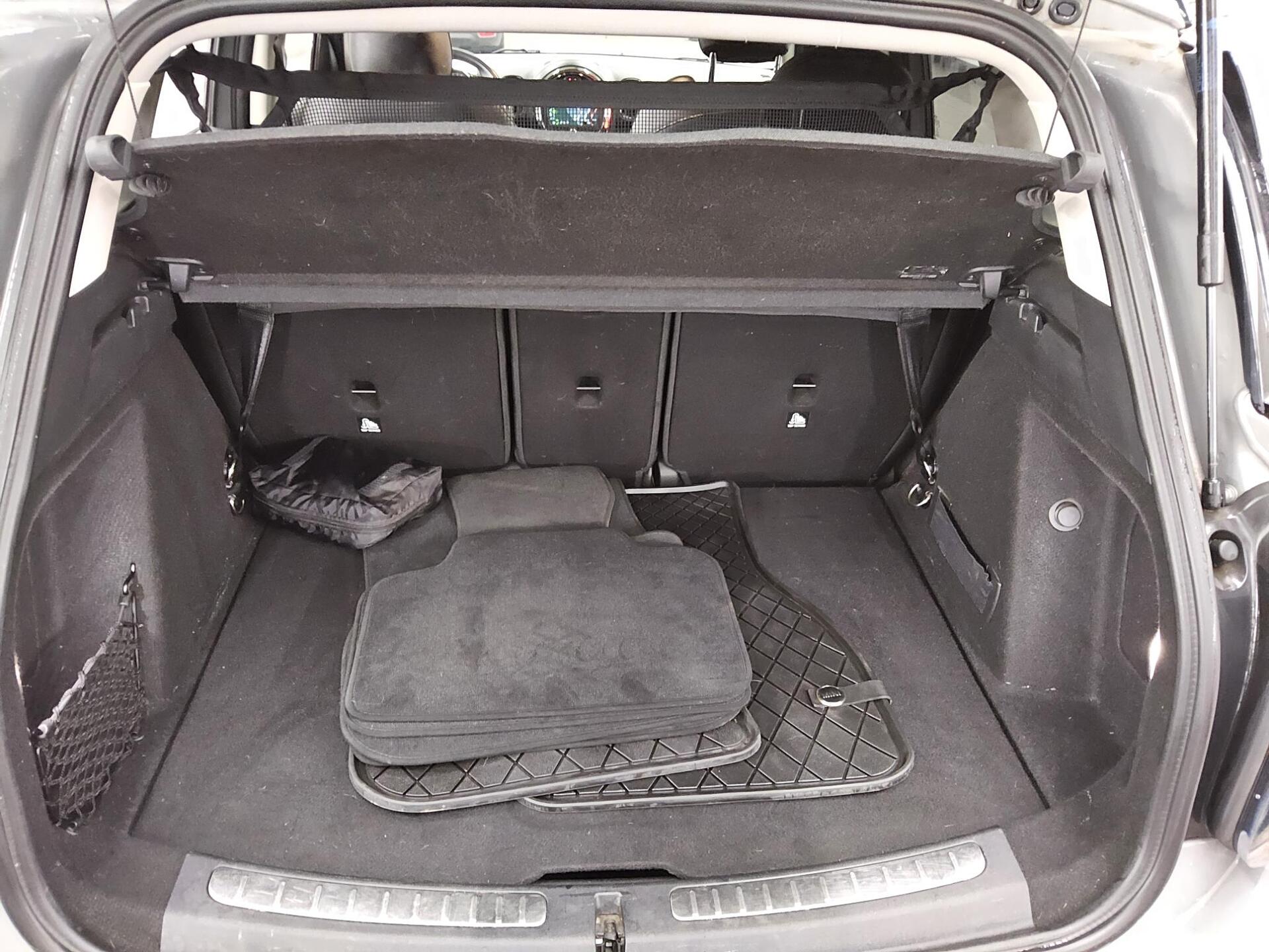 MINI Cooper Countryman T-Leder Navi LED+ 11