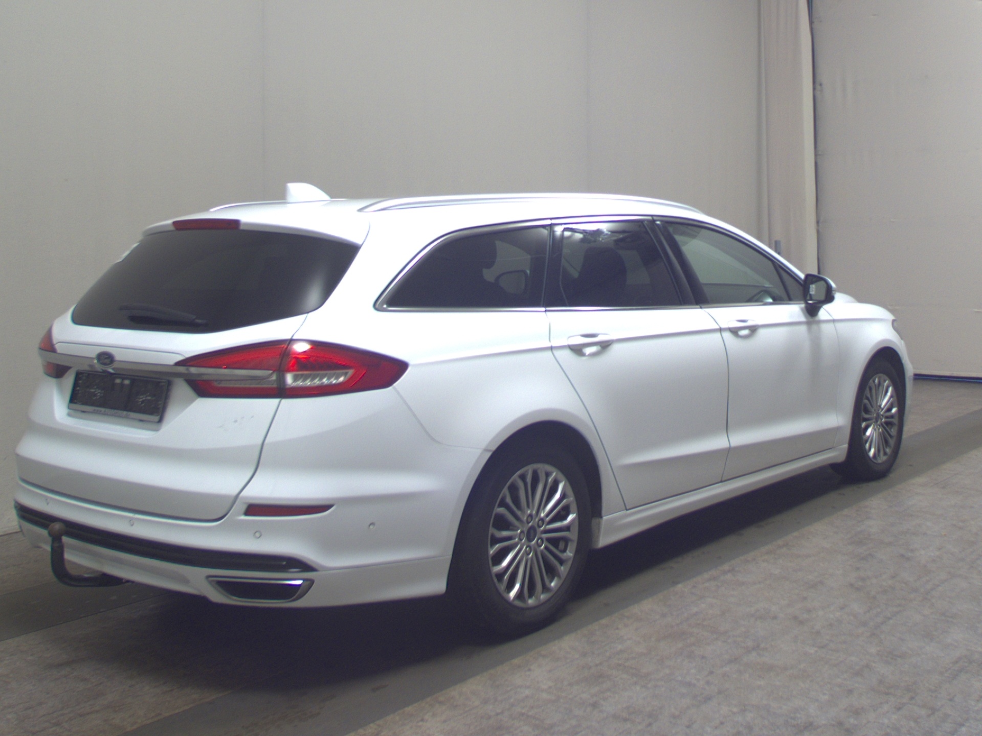 Ford Mondeo Turnier 2.0 EB Titanium Navi LED AHK ACC 4