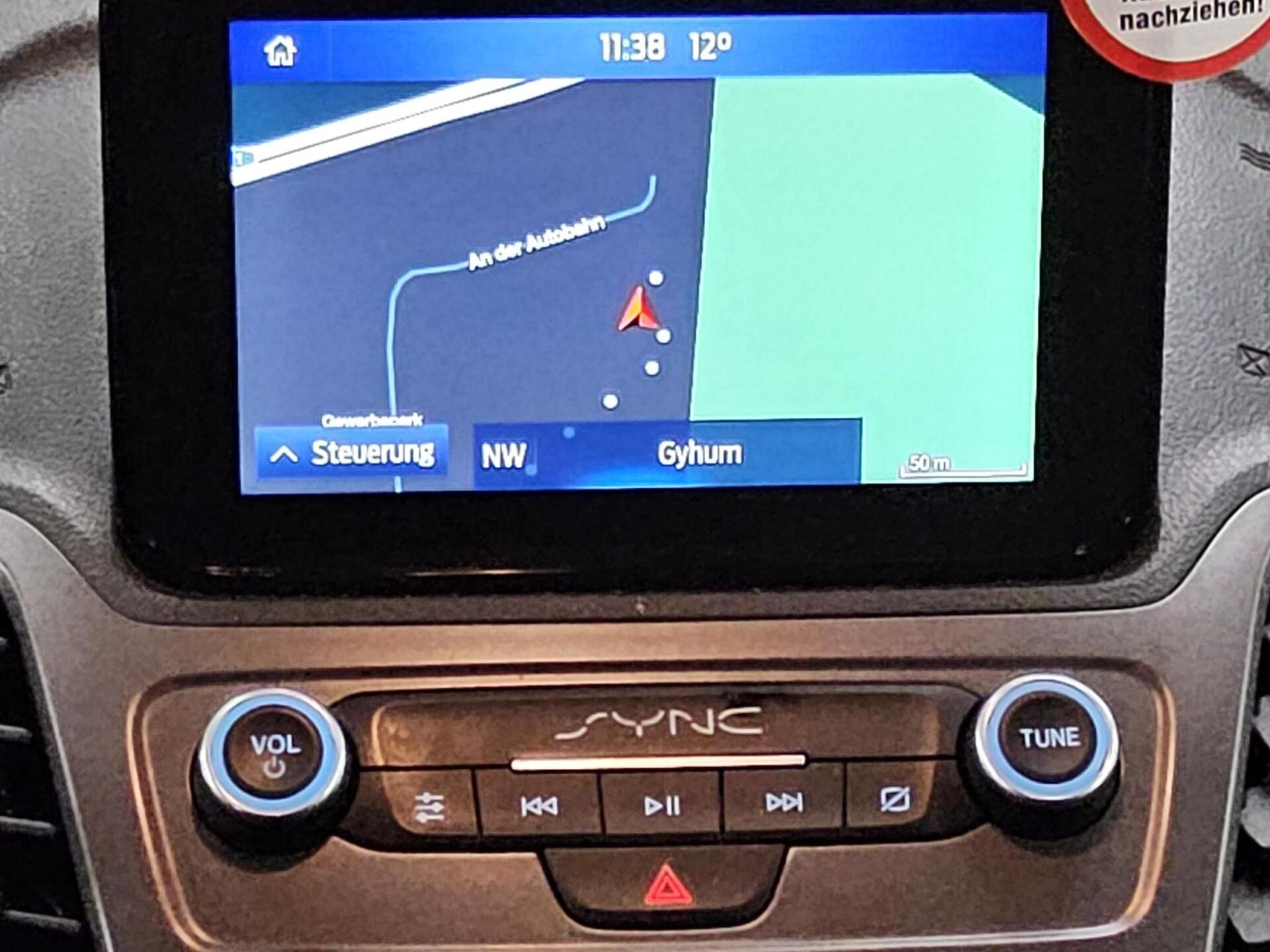 Ford Grand Tourneo Connect 1.5 EB Trend Navi RfK AHK 7