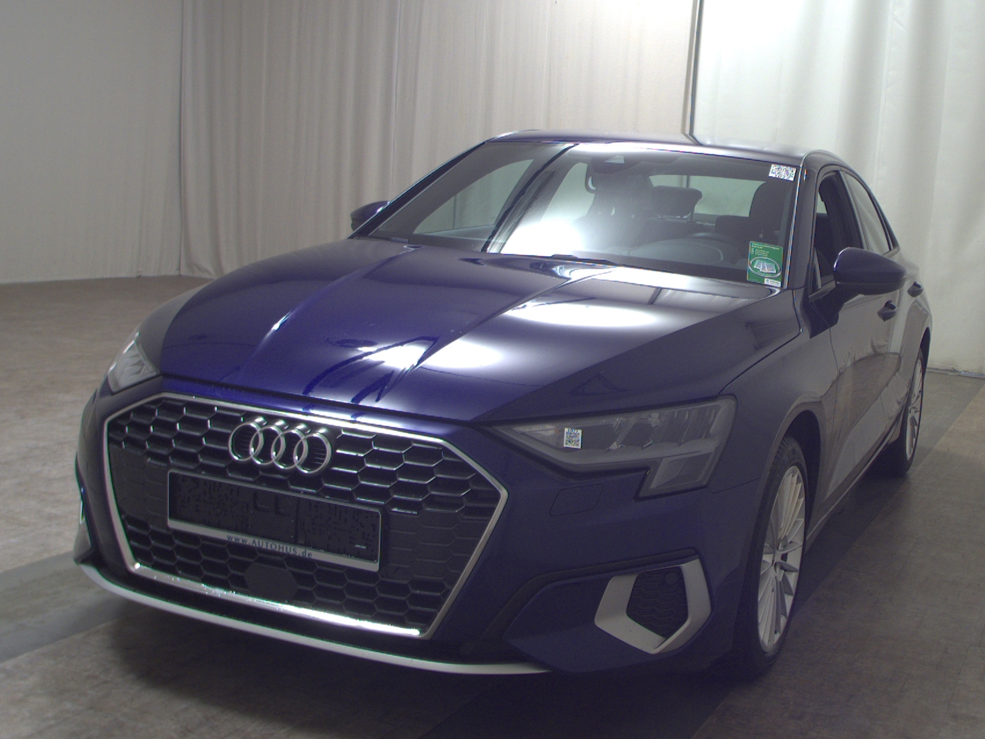 Audi A3 Lim. 35 TDI advanced Navi LED vc AHK ACC SHZ 2