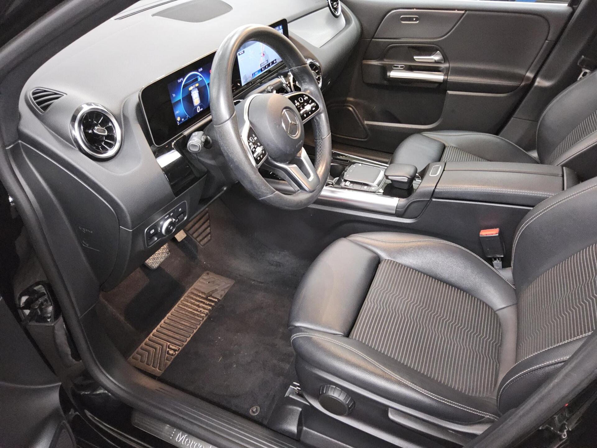 Mercedes-Benz B 200 d Progressive Navi LED RfK AHK MBUX PDC 8