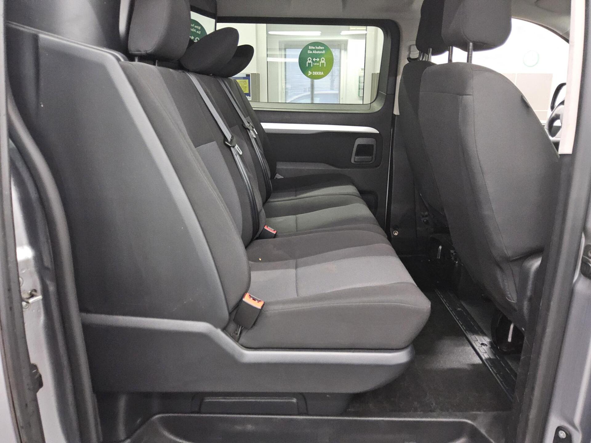 Opel Vivaro 2.0 CDTI L2 5-Sitze Navi RFK StHzg PDC 12