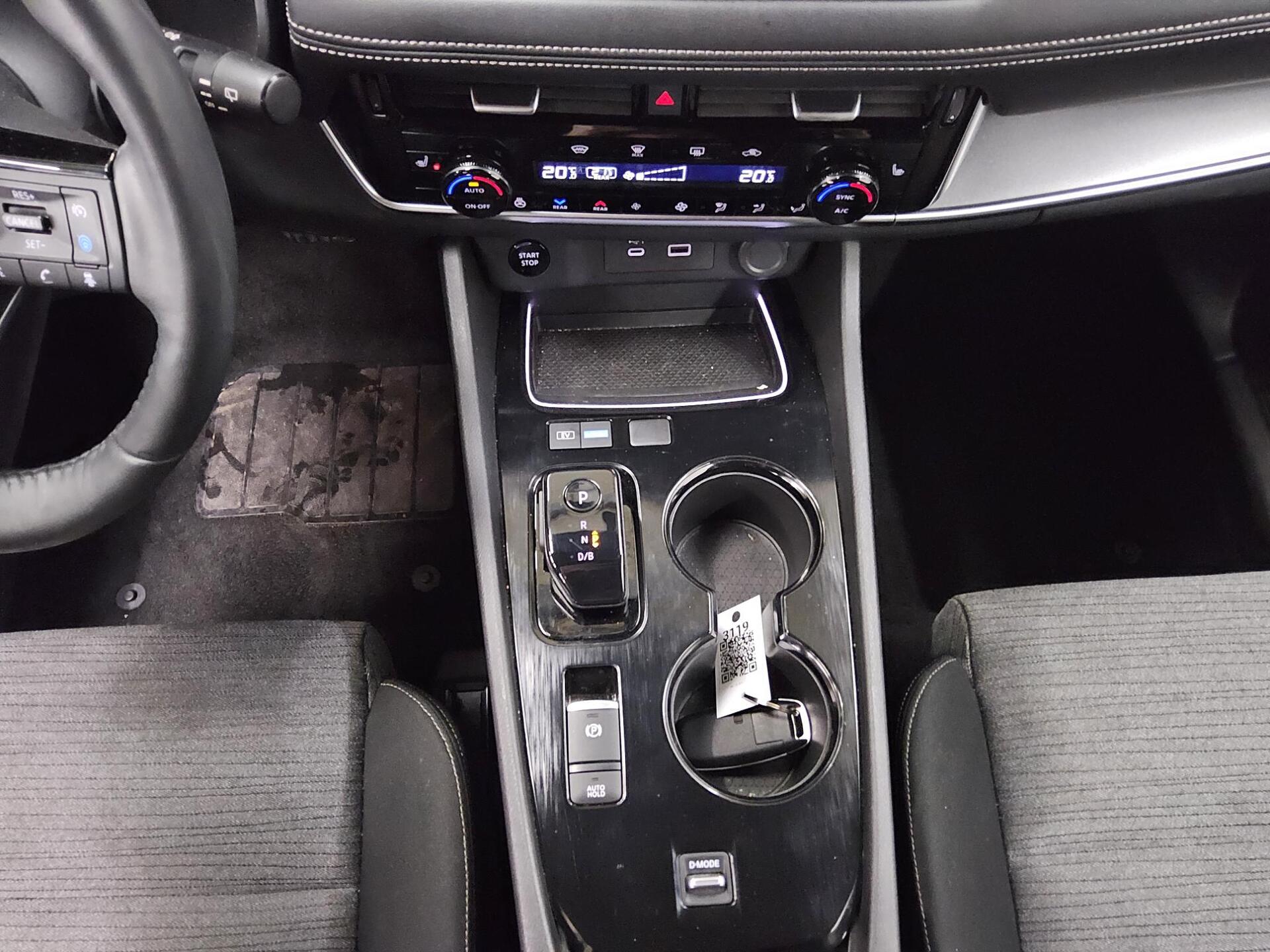 Nissan X-Trail 1.5 N-Connecta Navi LED HuD 360° 6