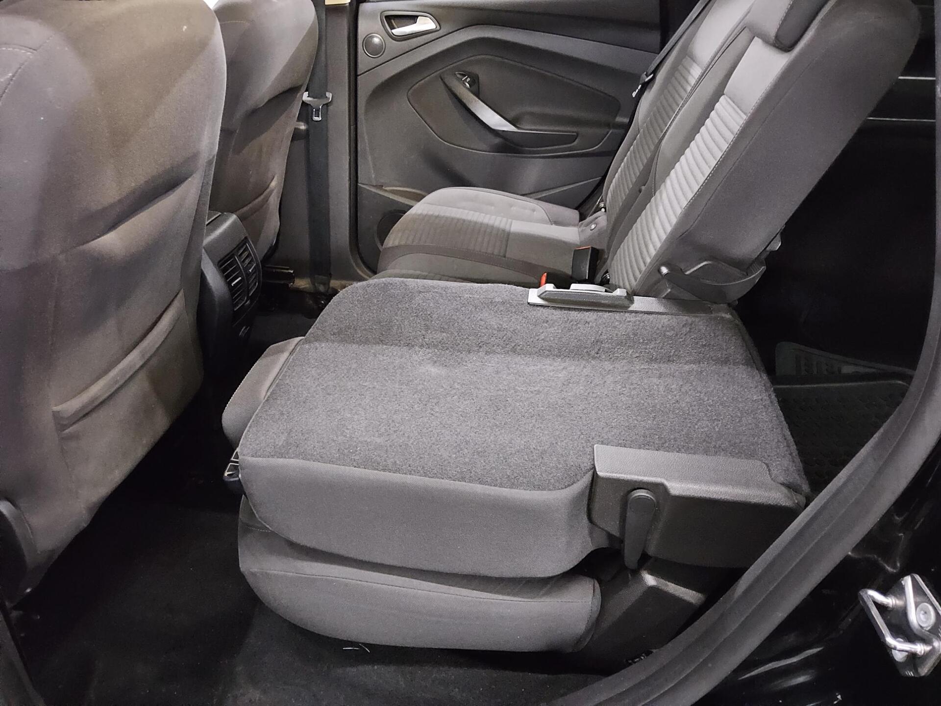 Ford C-Max 2.0 TDCi Titanium Navi Xenon PDC Shz 12