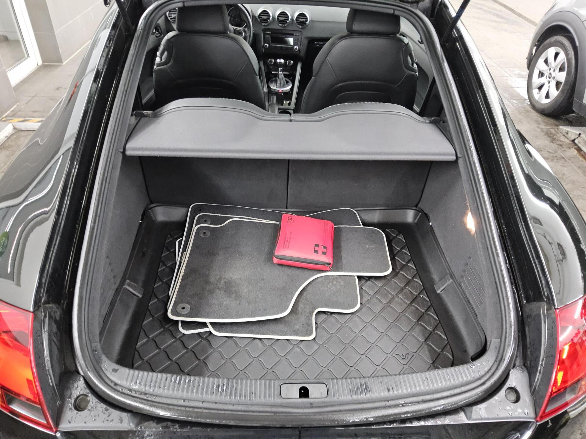 Audi TT 2.0 TFSI Coupe S-Line Leder Xenon+ 12