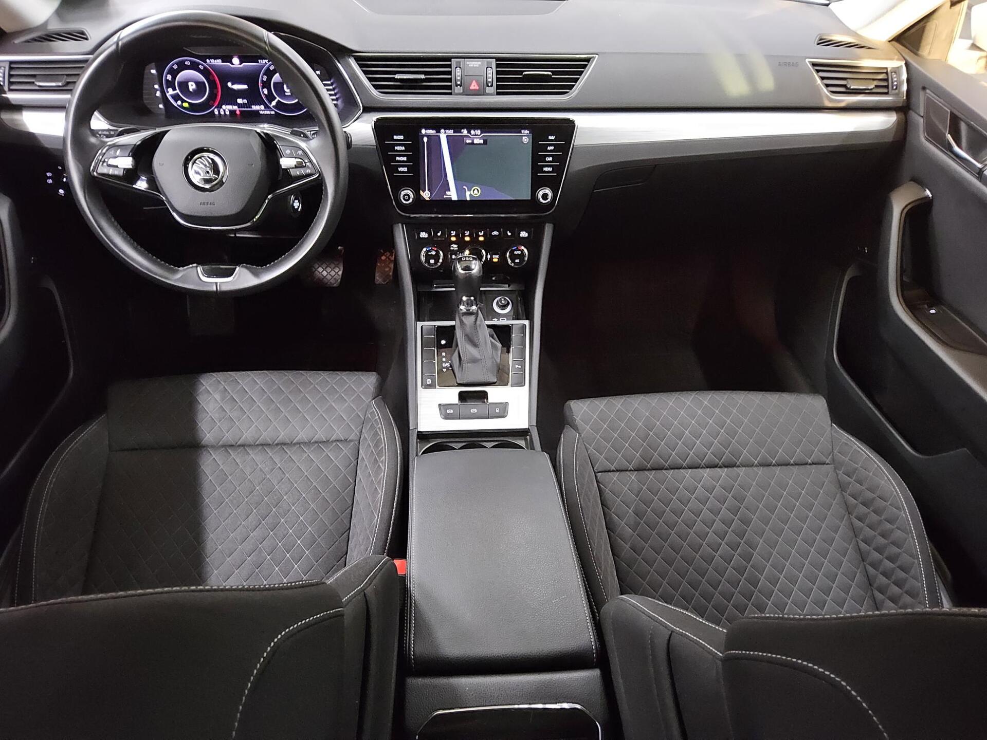 Skoda Superb Kombi 2.0 TDI Ambition Navi LED vc Sound 5