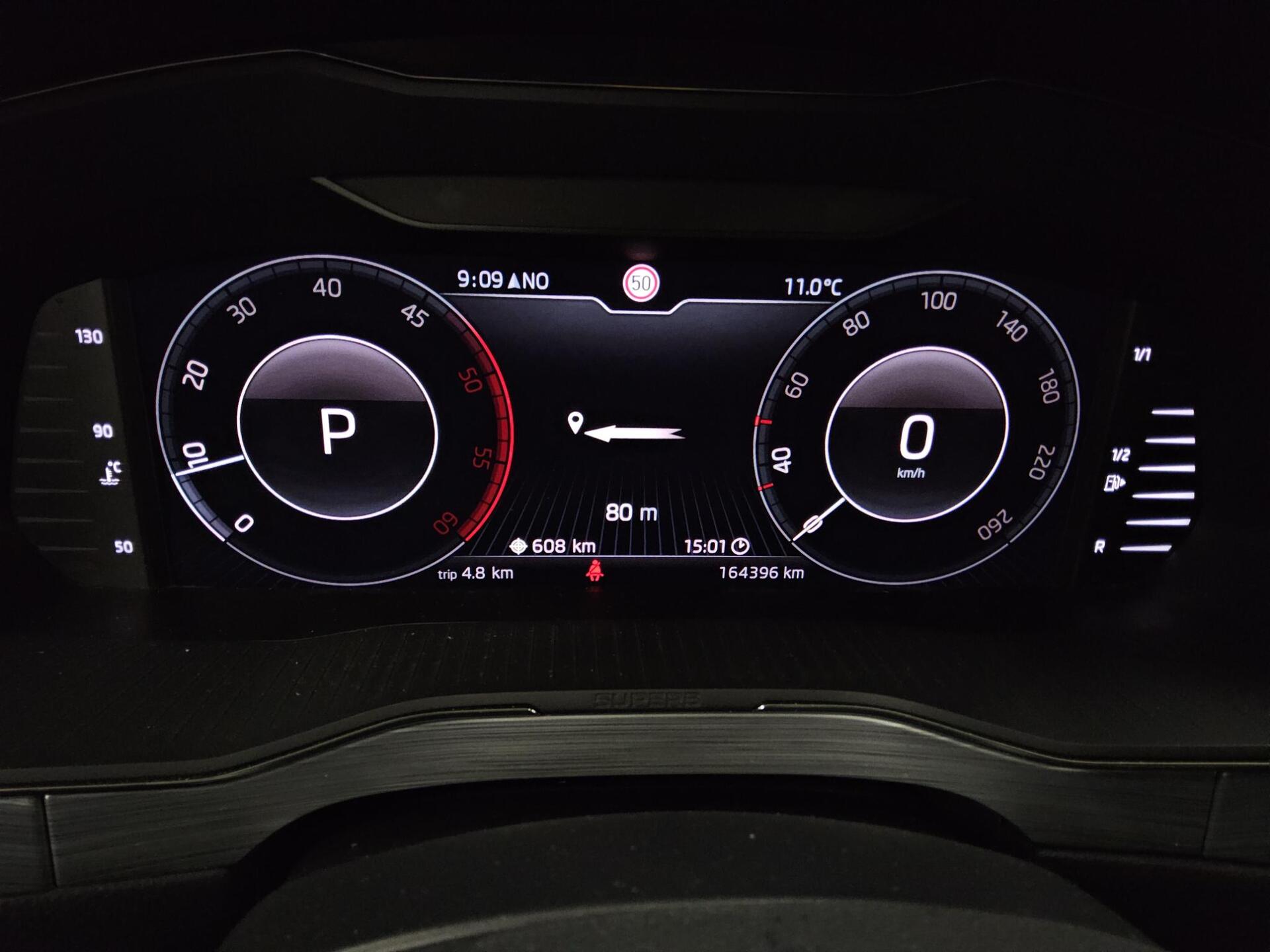 Skoda Superb Kombi 2.0 TDI Ambition Navi LED vc Sound 8