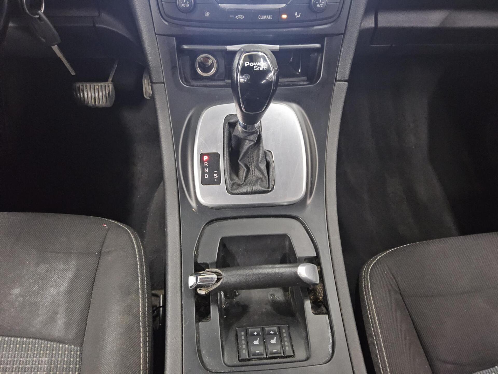 Ford Galaxy 2.0 TDCi Trend 5-Sitzer Navi AHK Shz PDC 6